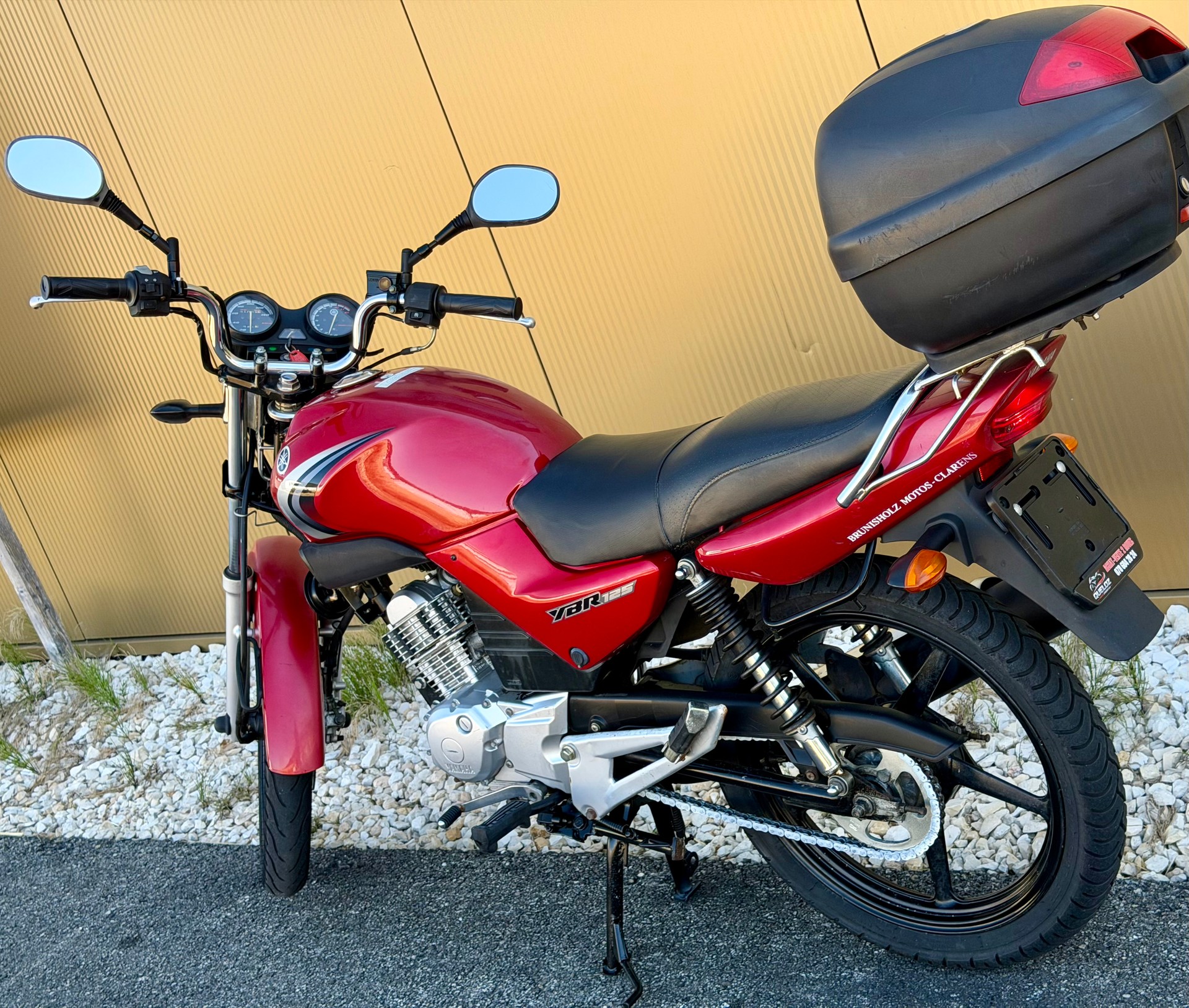 YAMAHA YBR 125-image-10