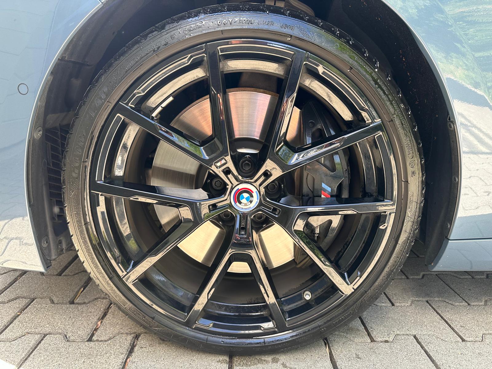 BMW M850i xDrive Steptronic-image-11