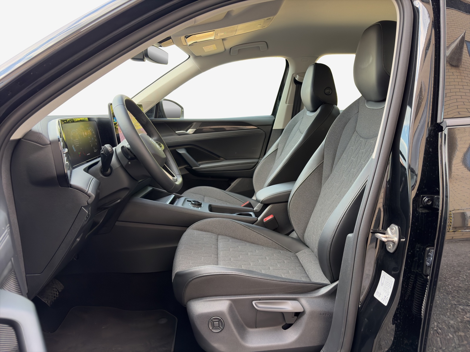 VW Tiguan 2.0 TSI DSG Life 4Motion-image-7