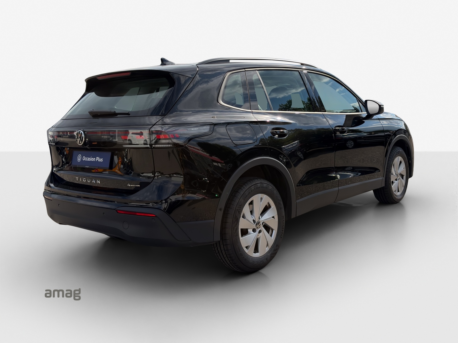 VW Tiguan 2.0 TSI DSG Life 4Motion-image-4