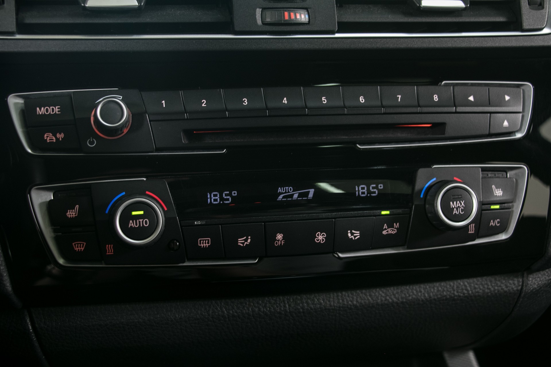 BMW 120d xDrive M Sport Steptronic-image-7