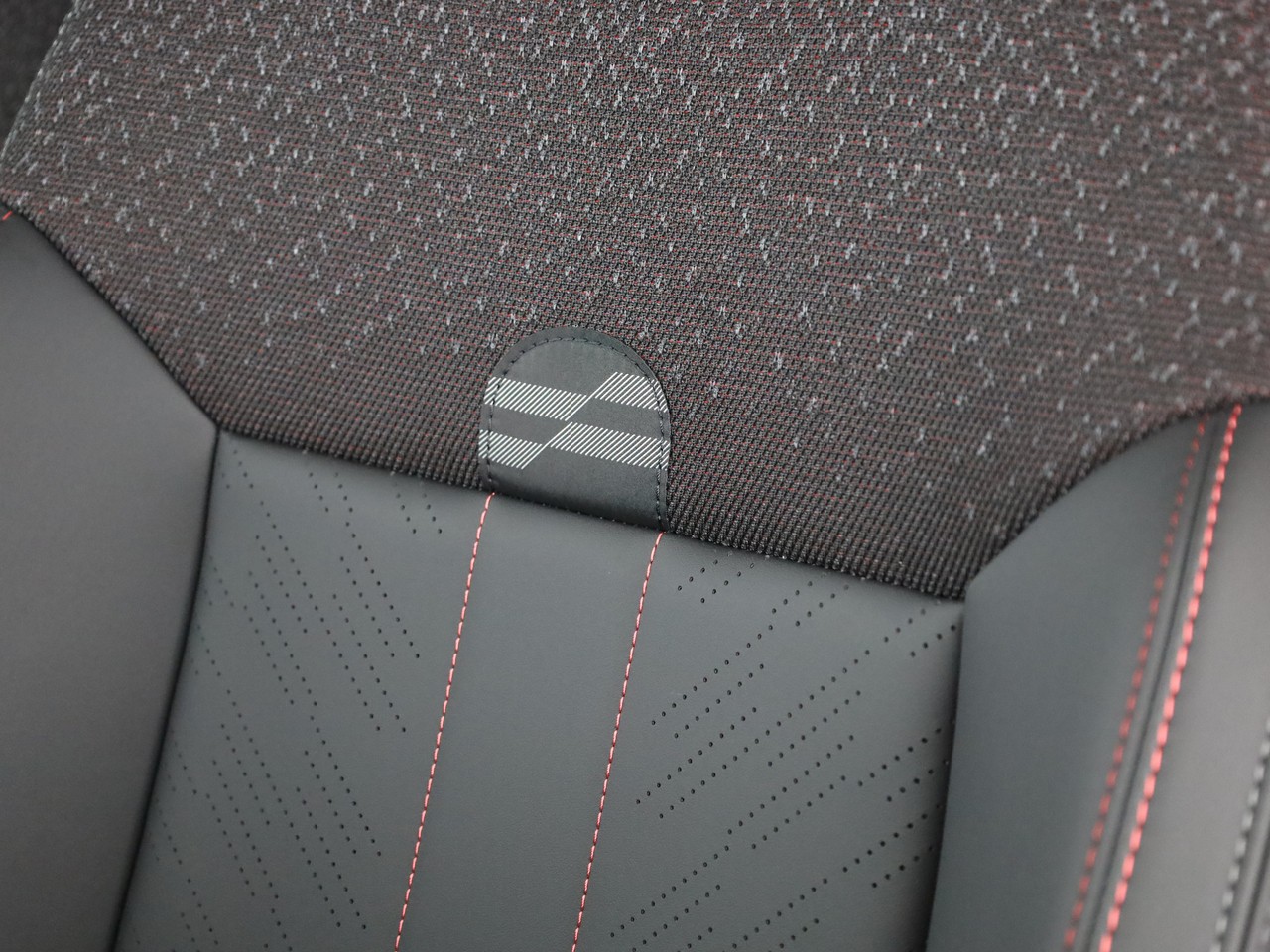 MINI Countryman SE ALL 4-image-38