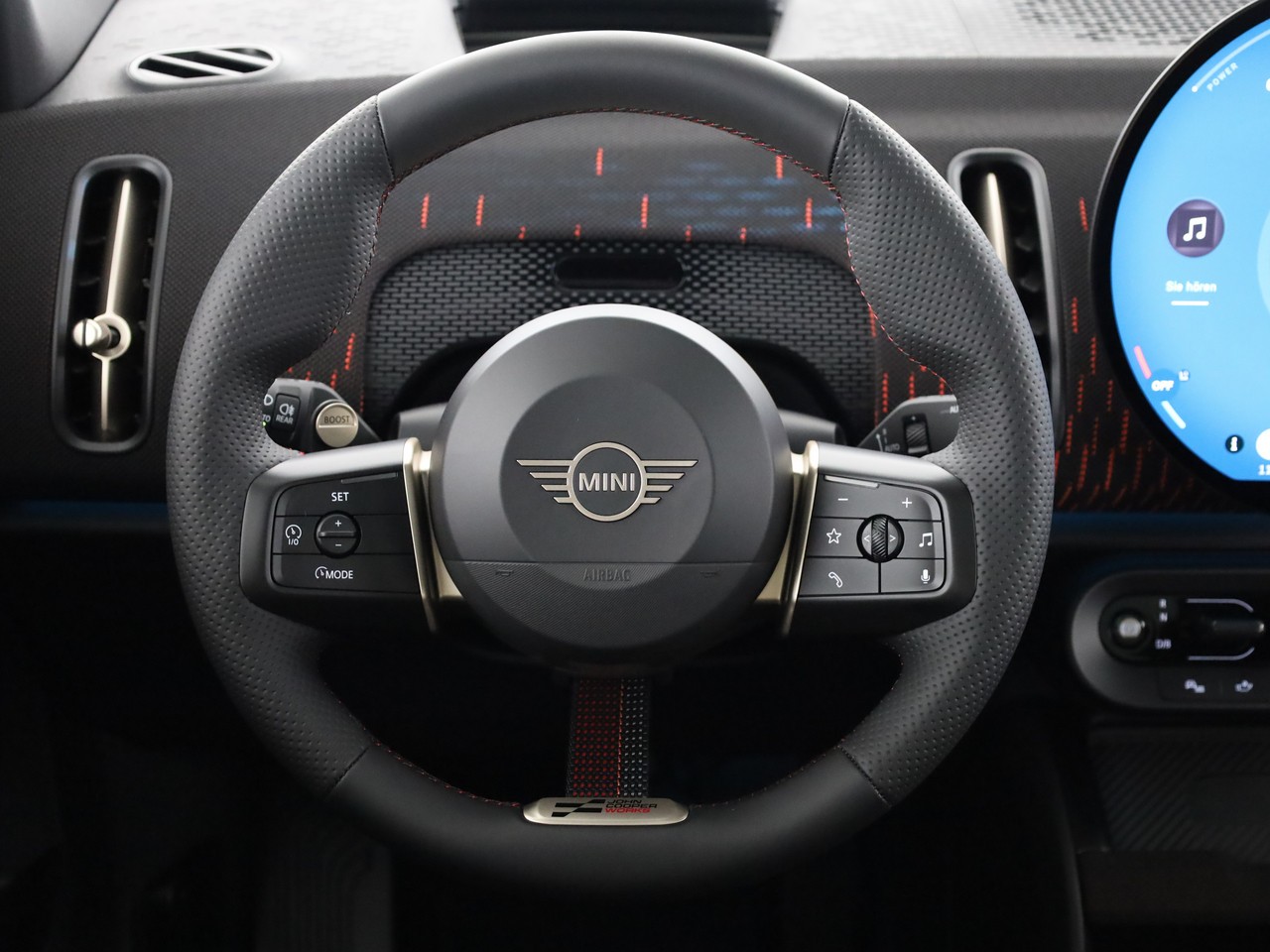MINI Countryman SE ALL 4-image-40