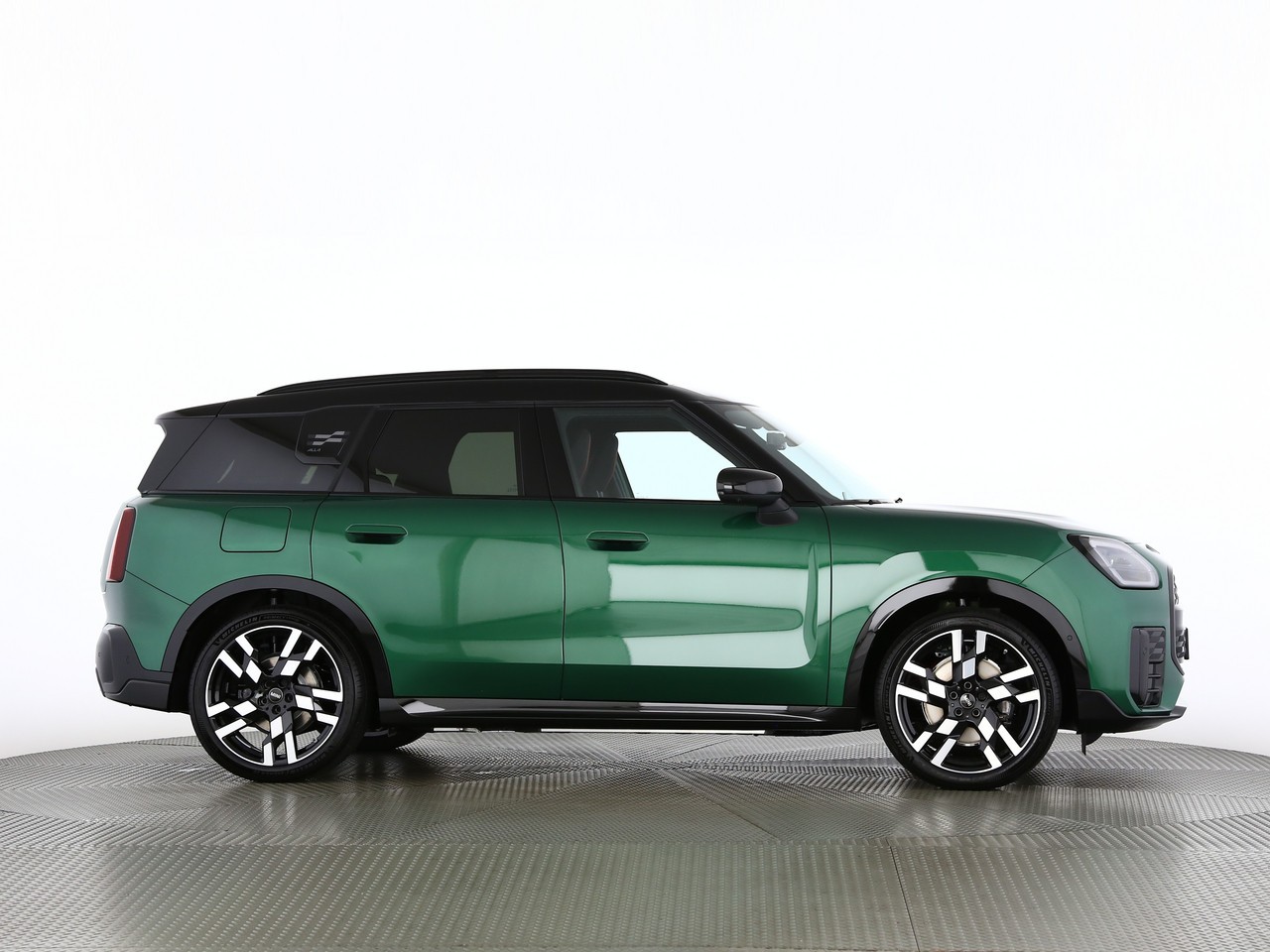 MINI Countryman SE ALL 4-image-17