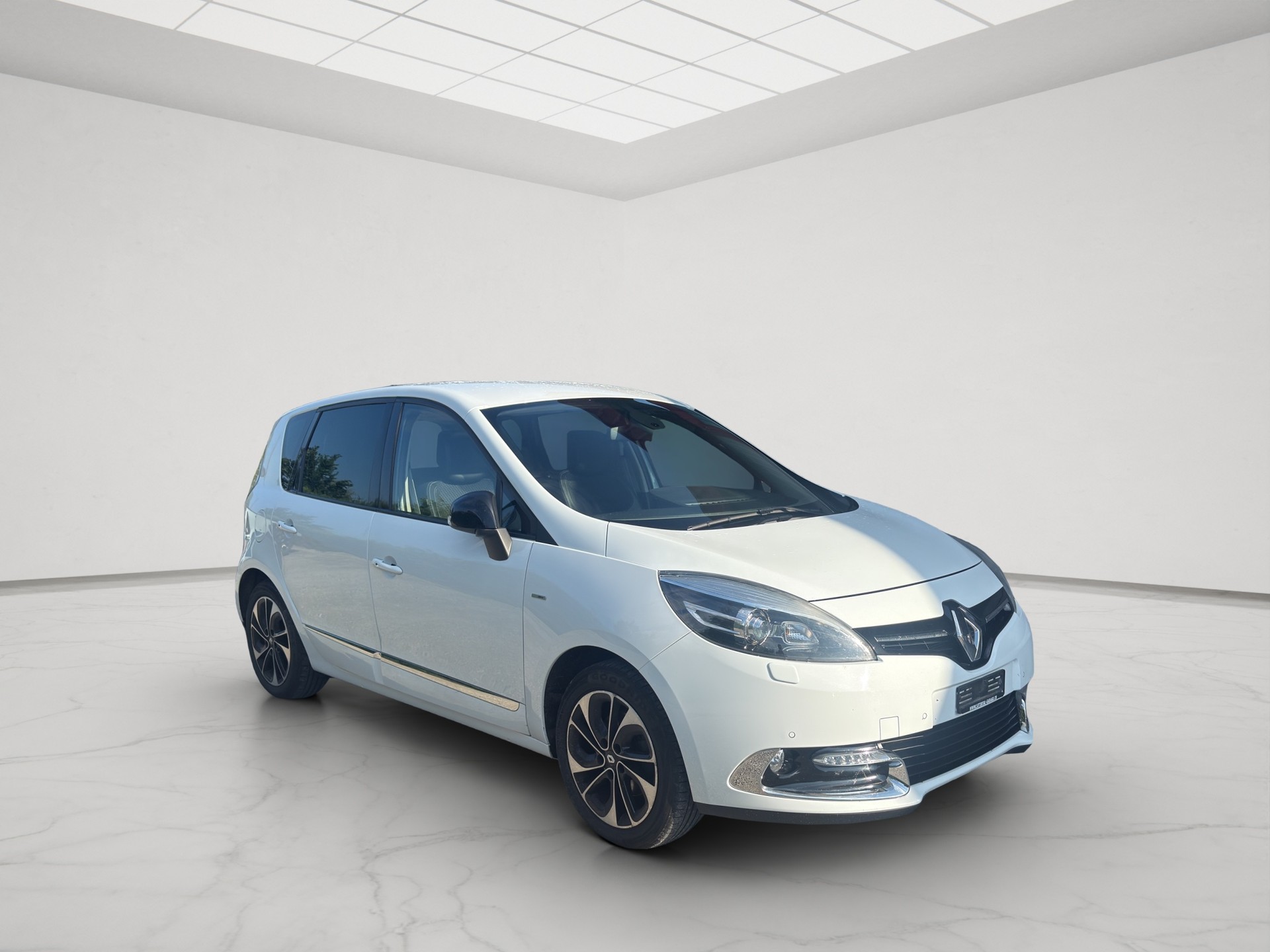 RENAULT Scénic 1.5 dCi Bose EDC-image-7
