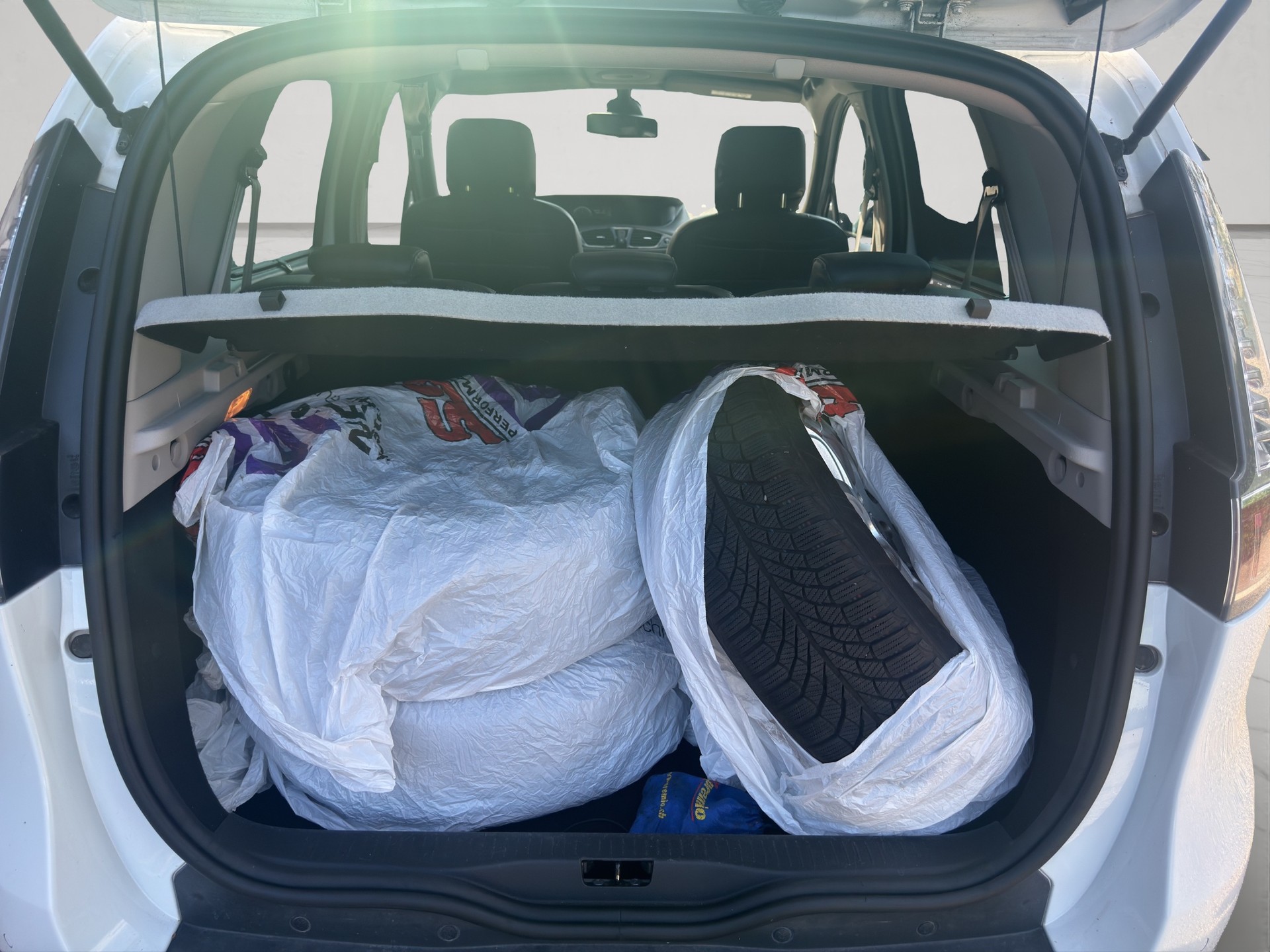 RENAULT Scénic 1.5 dCi Bose EDC-image-9