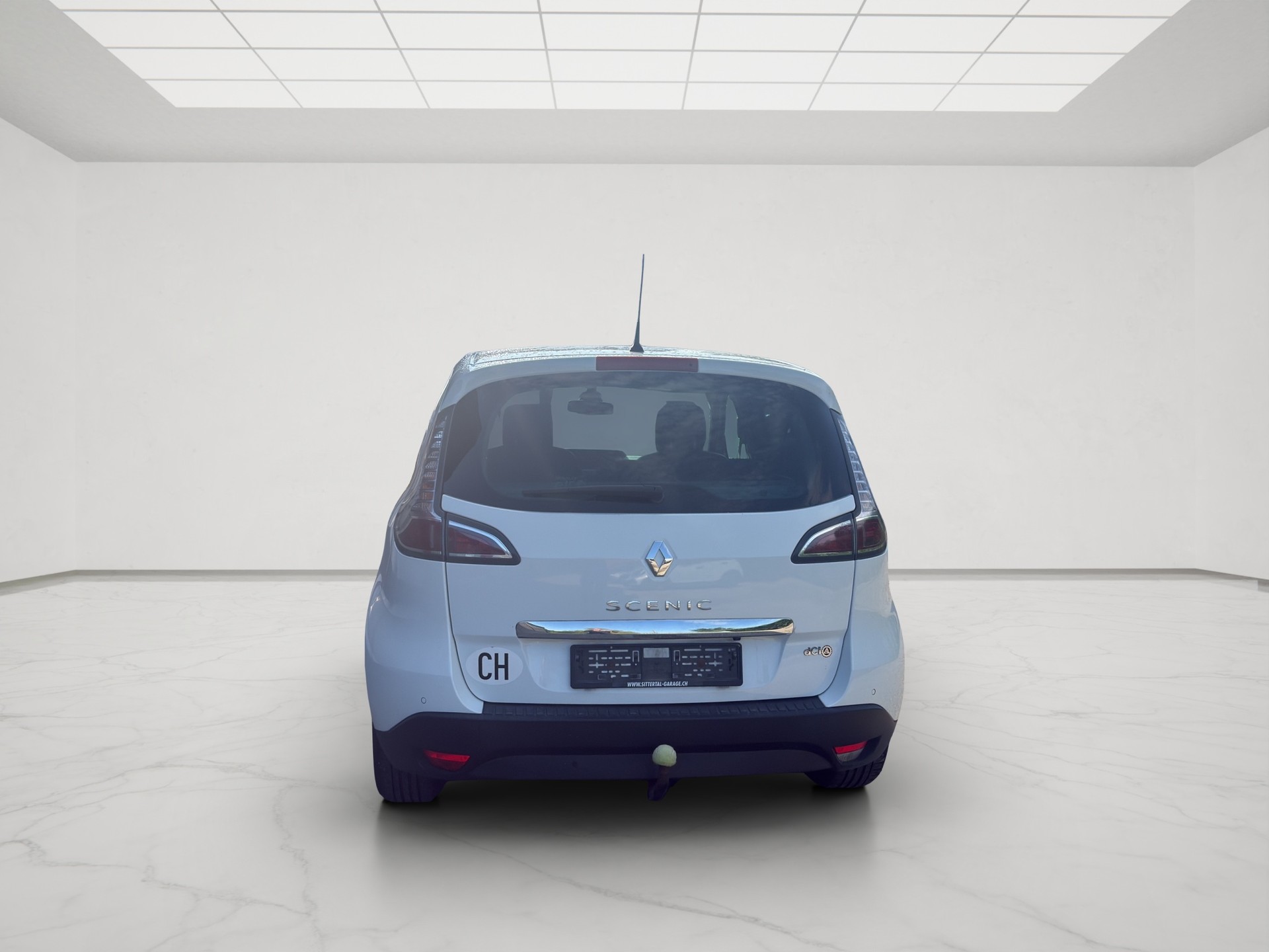 RENAULT Scénic 1.5 dCi Bose EDC-image-4