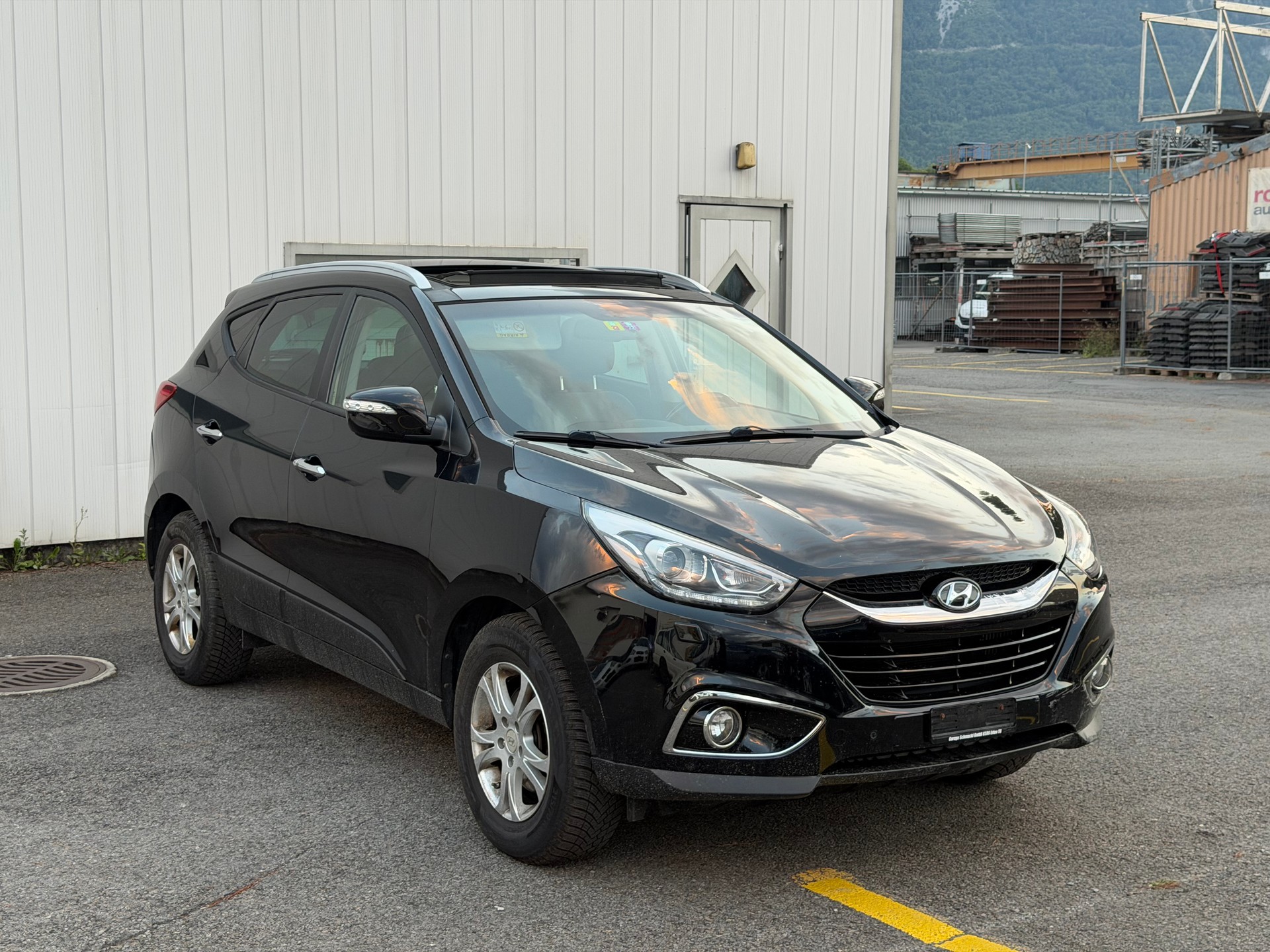 HYUNDAI iX 35 2.0 CRDi exxtra Plus 4WD-image-1