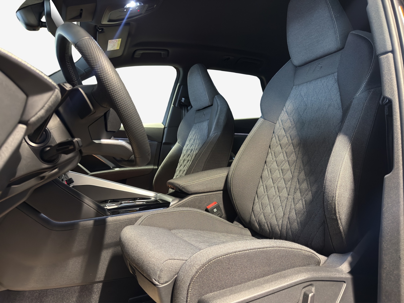 AUDI Q5 TDI quattro 150 kW S-tronic-image-15