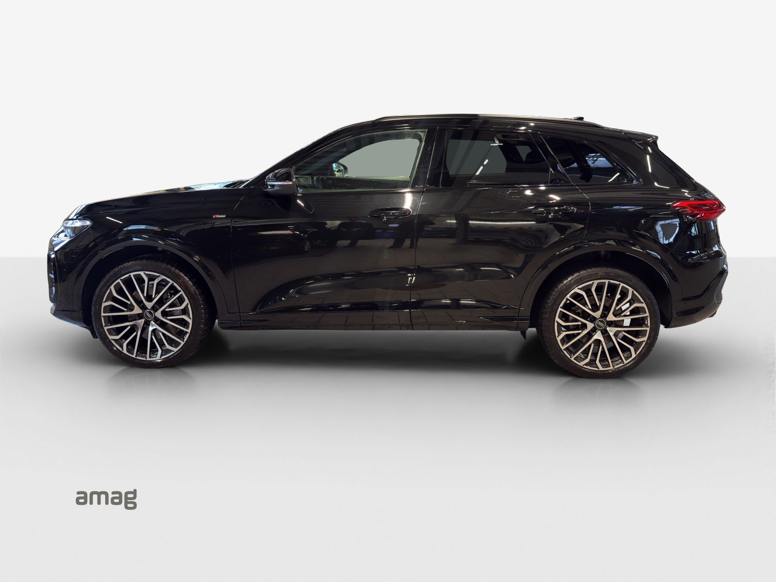 AUDI Q5 TDI quattro 150 kW S-tronic-image-1