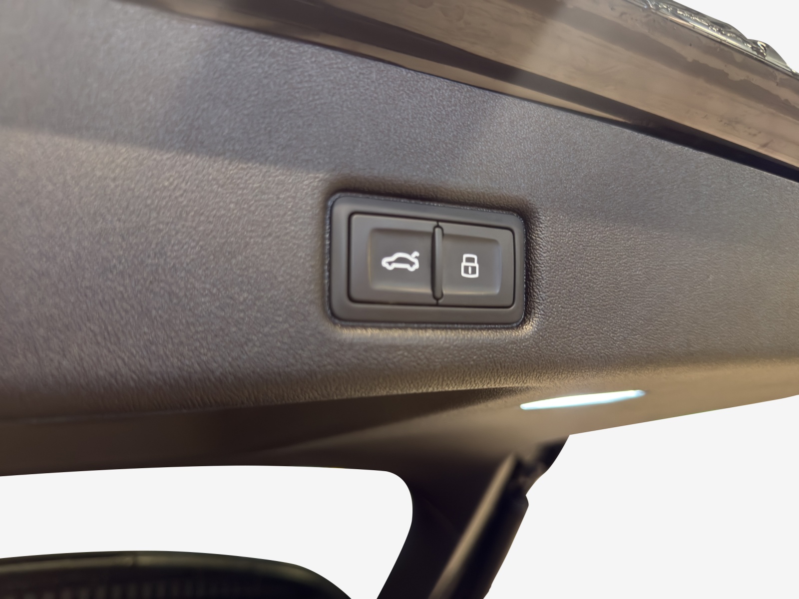 AUDI Q5 TDI quattro 150 kW S-tronic-image-13