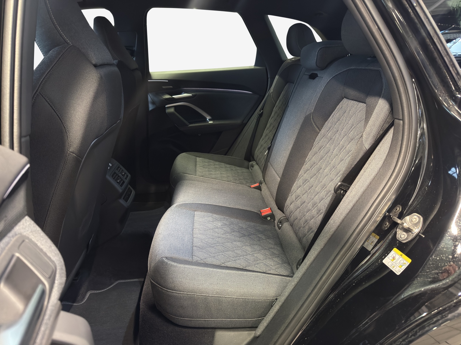 AUDI Q5 TDI quattro 150 kW S-tronic-image-11
