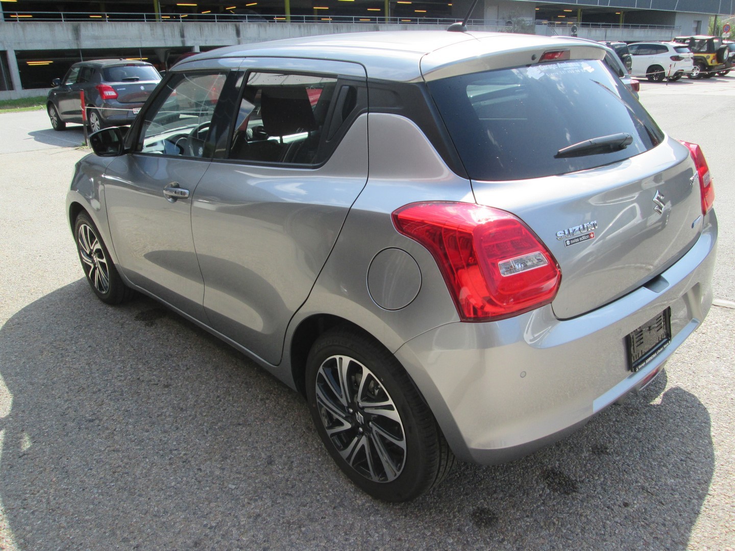 SUZUKI Swift 1.2 Compact Top Hybrid CVT-image-1