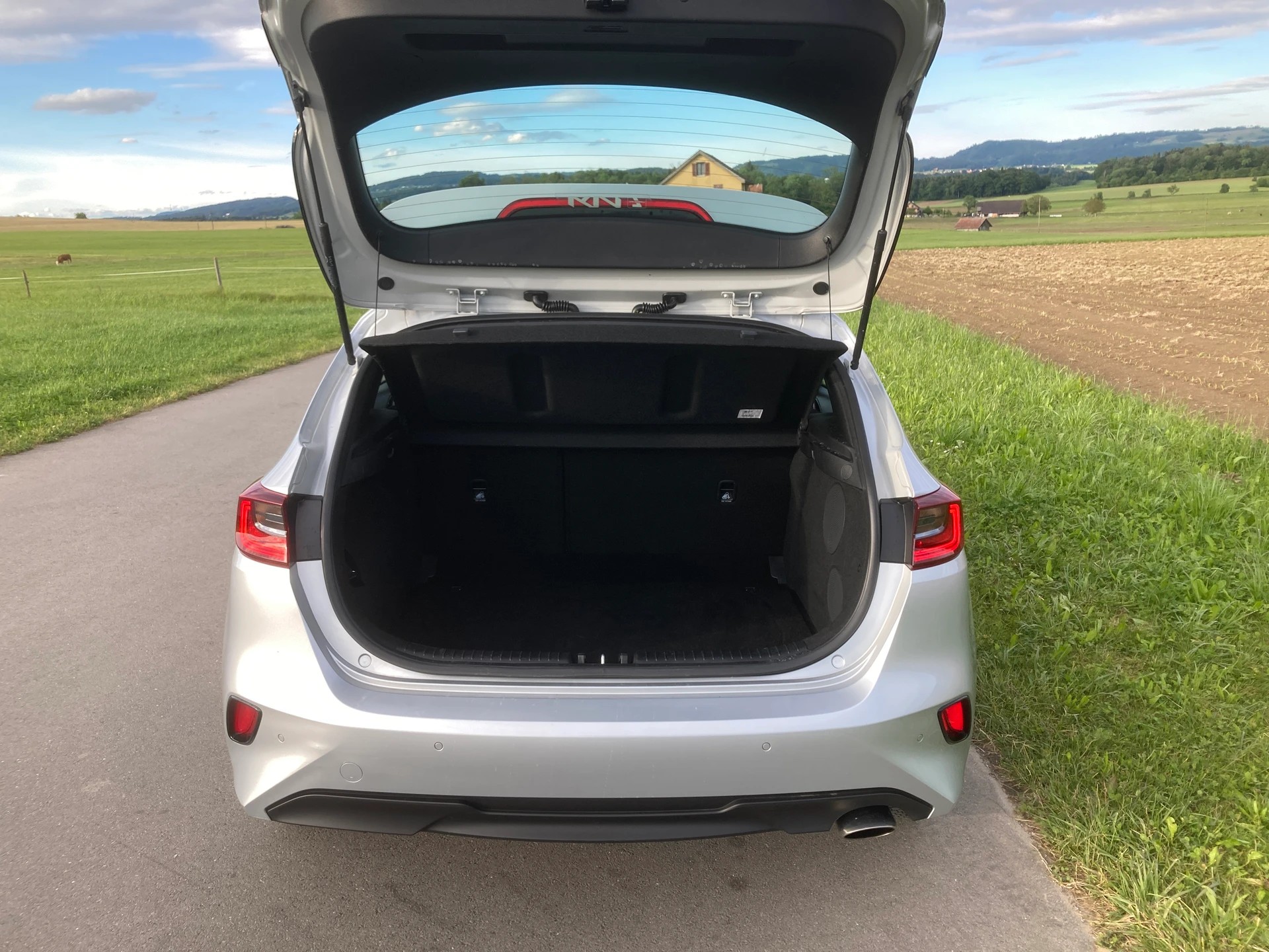 KIA Ceed 1.5 T-GDi MHEV Power DCT-image-5