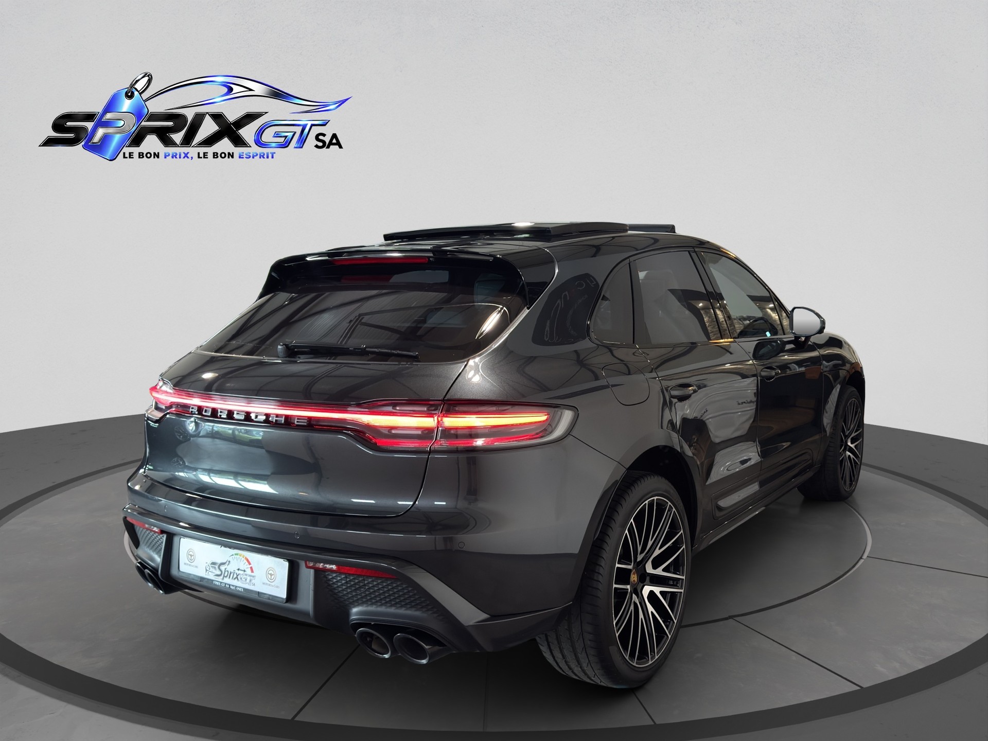 PORSCHE Macan GTS PDK-showroom-element-3