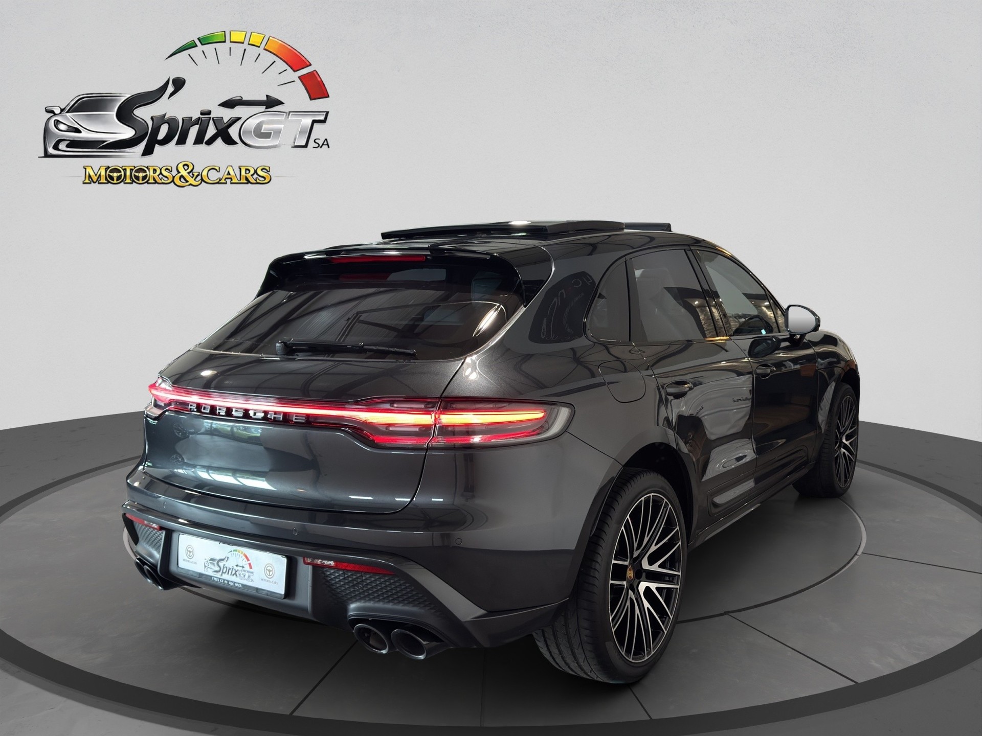 PORSCHE Macan GTS PDK-image-4