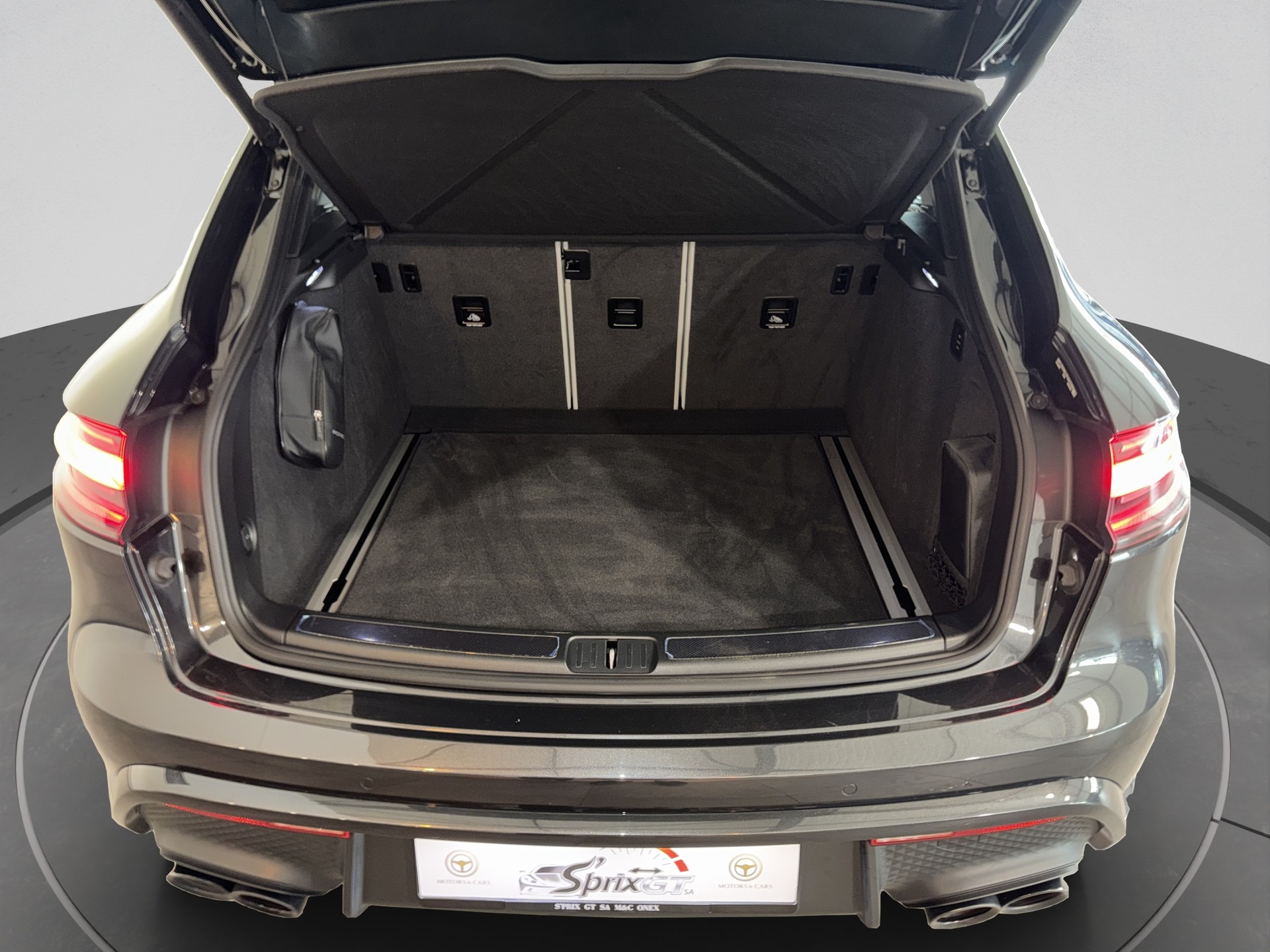 PORSCHE Macan GTS PDK-image-15