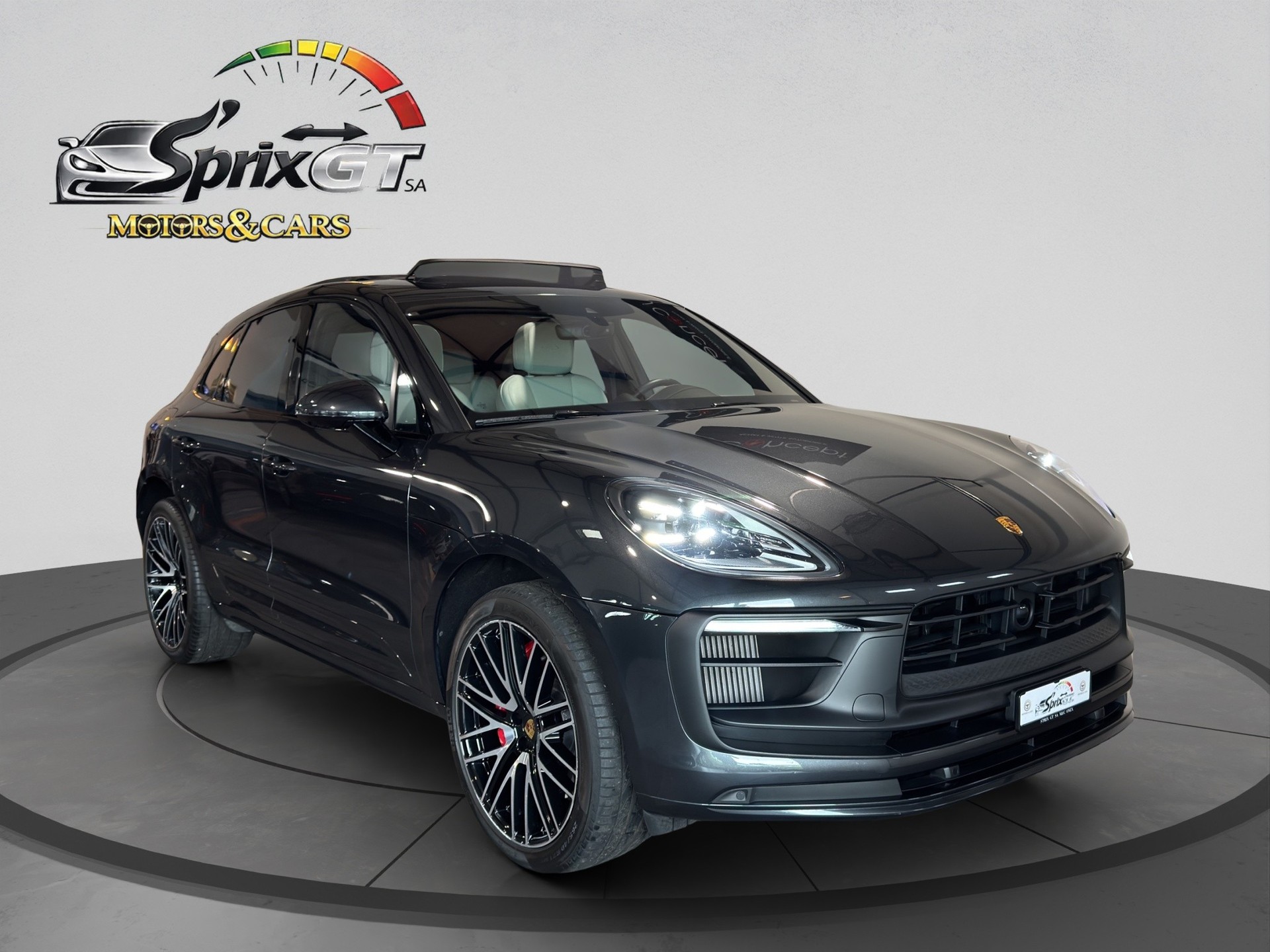 PORSCHE Macan GTS PDK-image-6