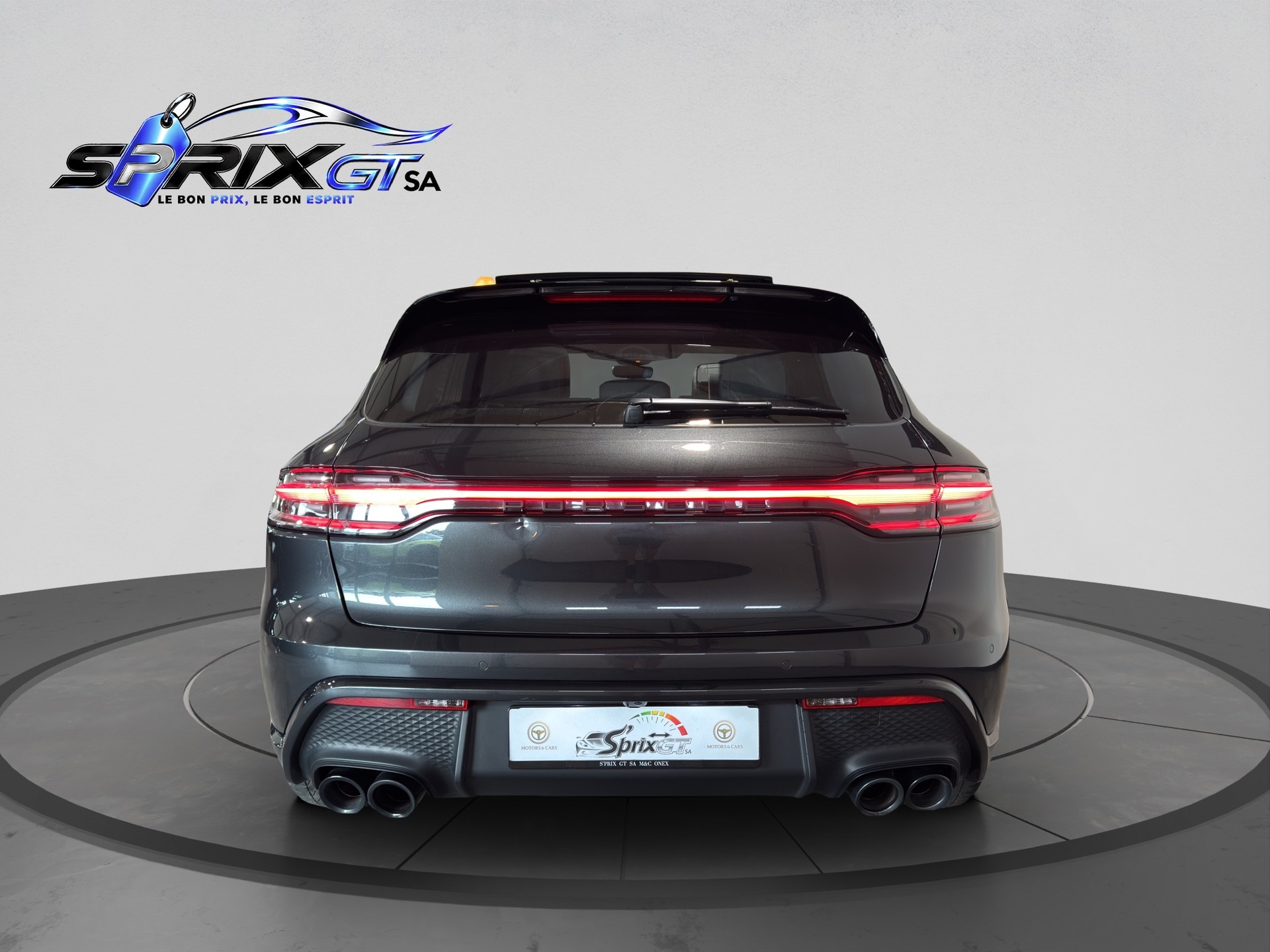 PORSCHE Macan GTS PDK-showroom-element-2
