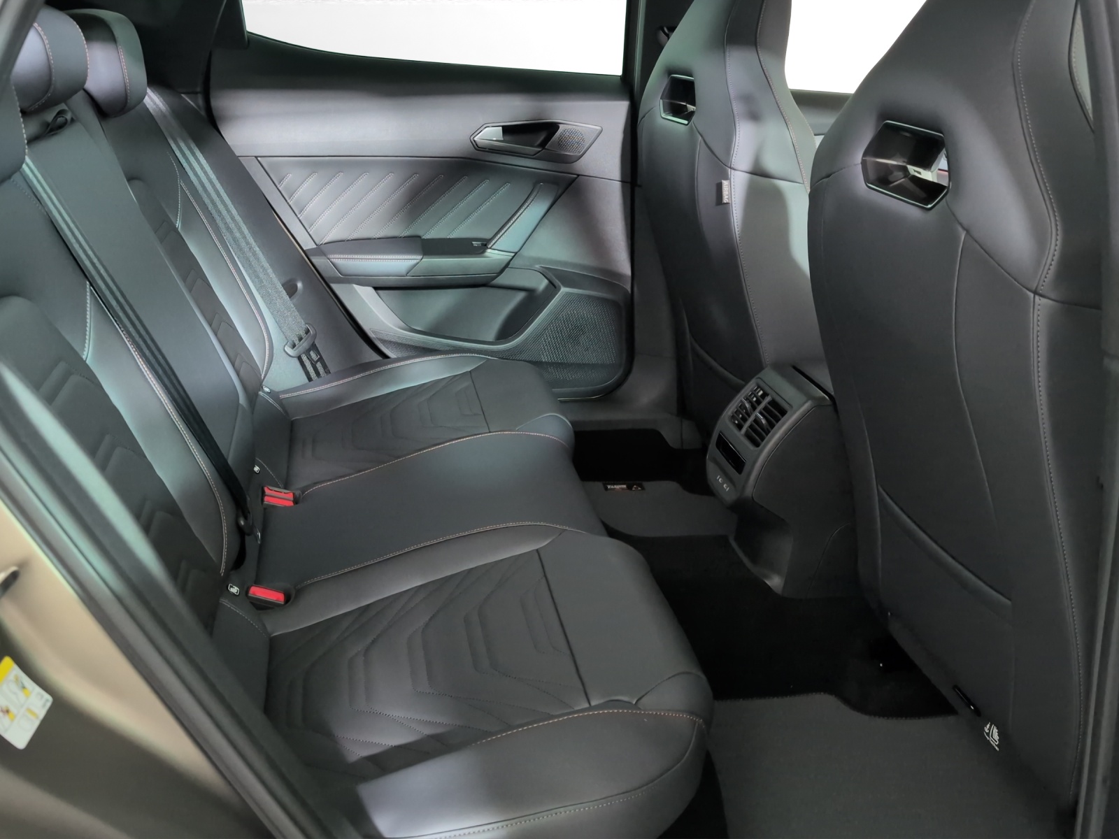 CUPRA Formentor 2.5TSI VZ5 Prime Edition 4Drive DSG-image-8