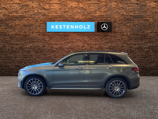 MERCEDES-BENZ GLC 220 d AMG Line 4Matic-image-3