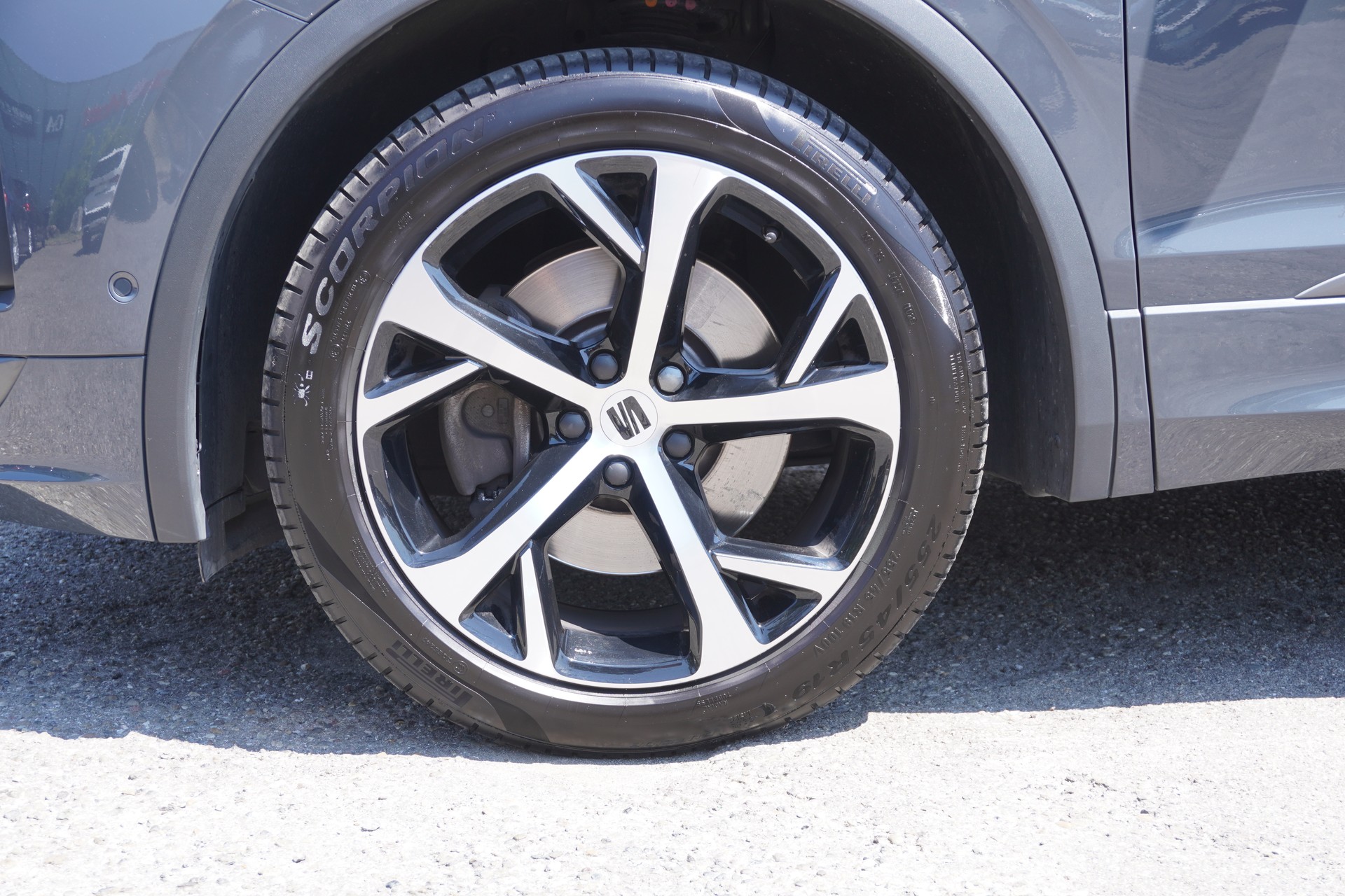SEAT Tarraco 2.0TSI FR 4Drive DSG 7-PLÄTZER!!!-image-8