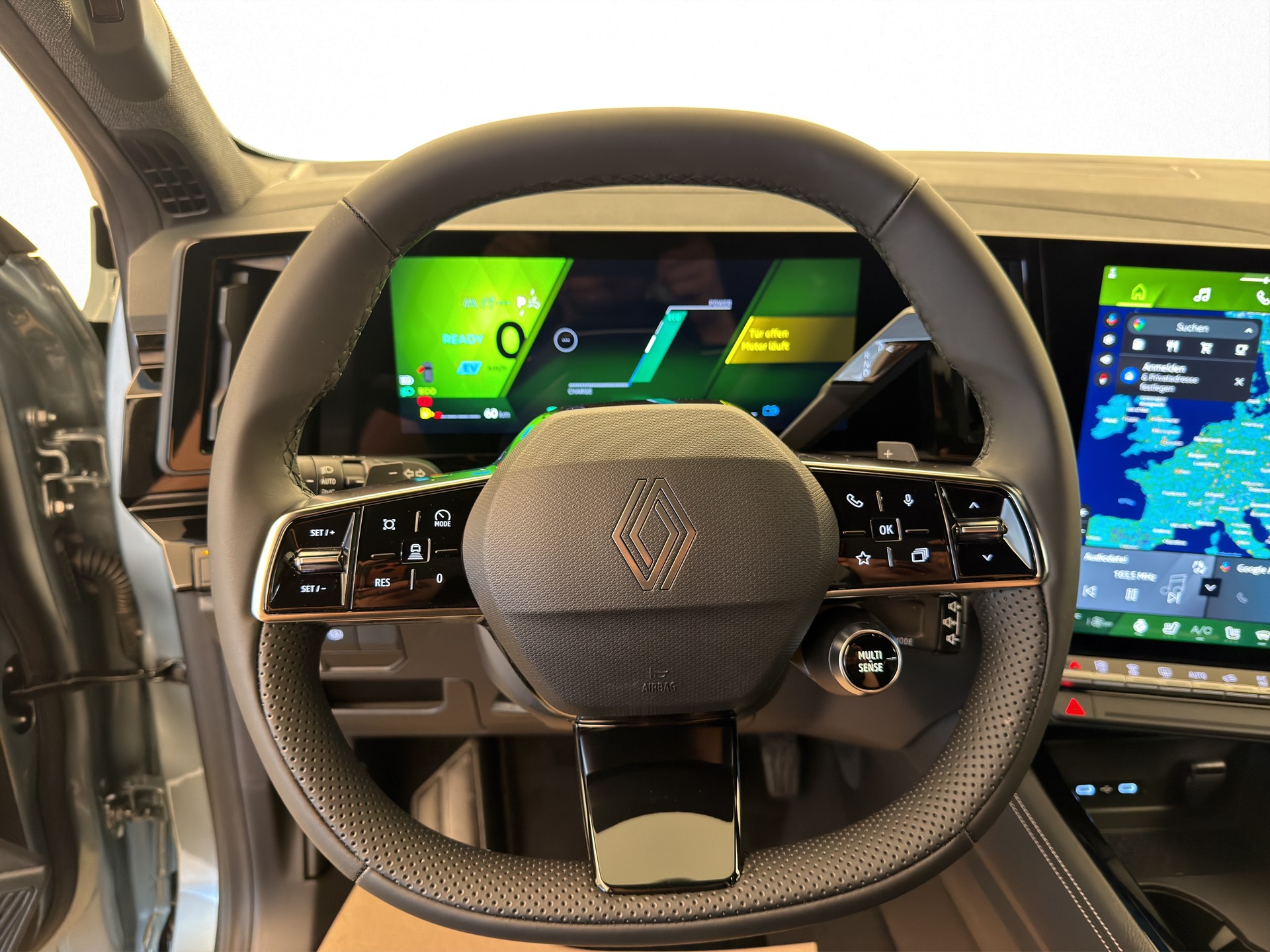 RENAULT Espace 1.2 E-Tech techno 7P-image-8