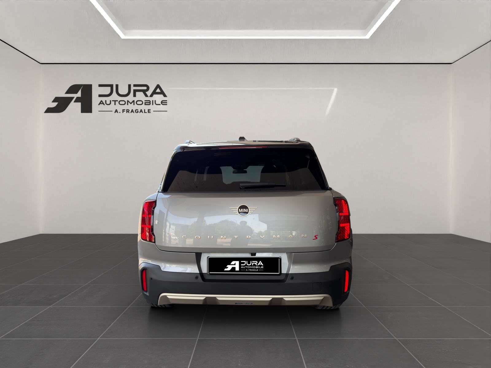 MINI Countryman U25 2.0i S ALL4-image-5