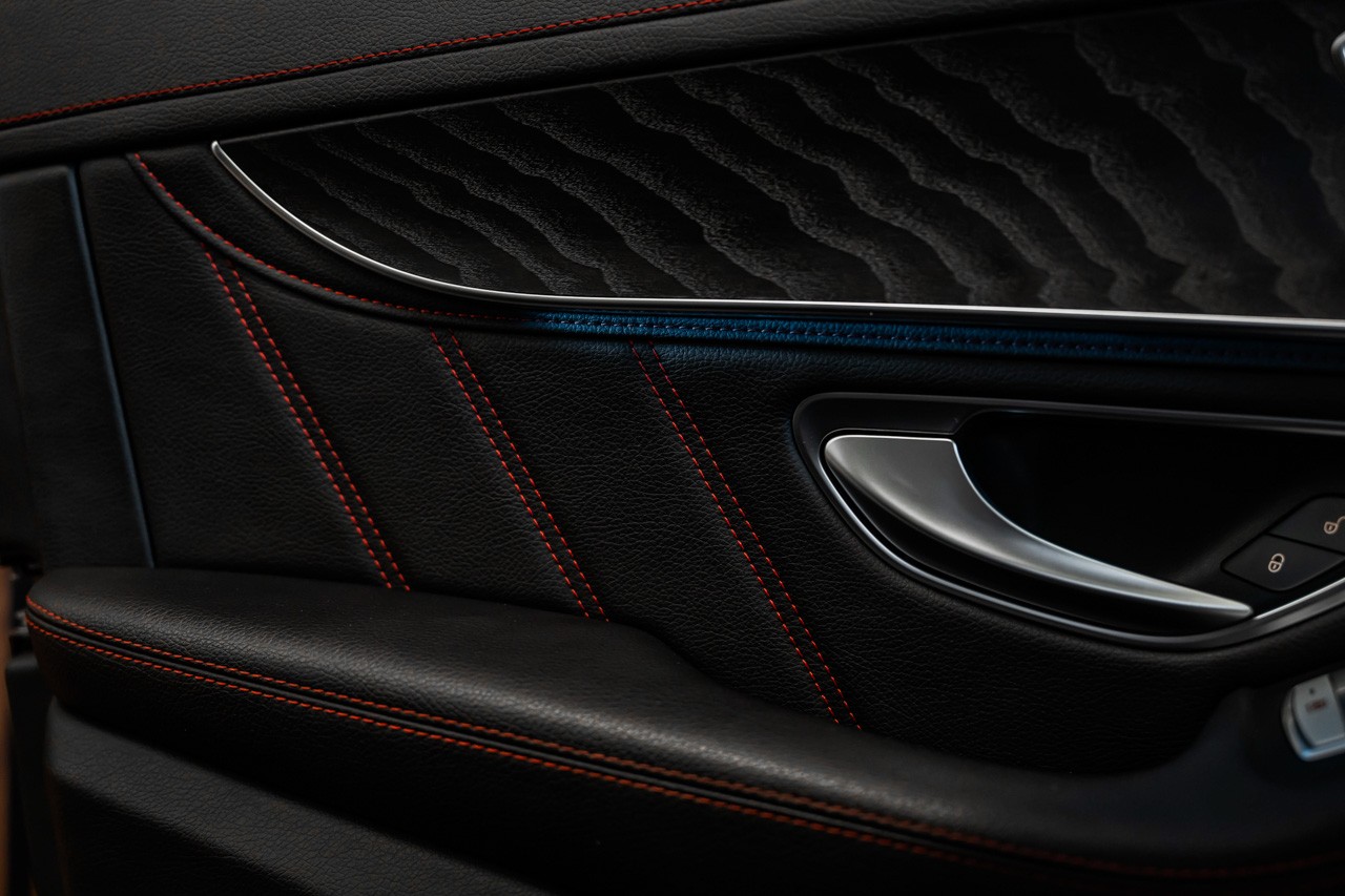 MERCEDES-BENZ GLC 43 AMG 4Matic 9G-Tronic-image-34