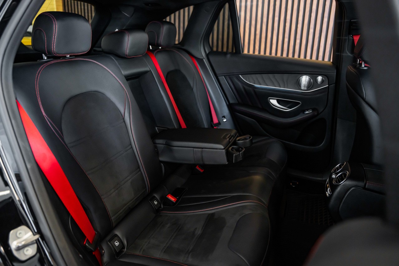 MERCEDES-BENZ GLC 43 AMG 4Matic 9G-Tronic-image-16