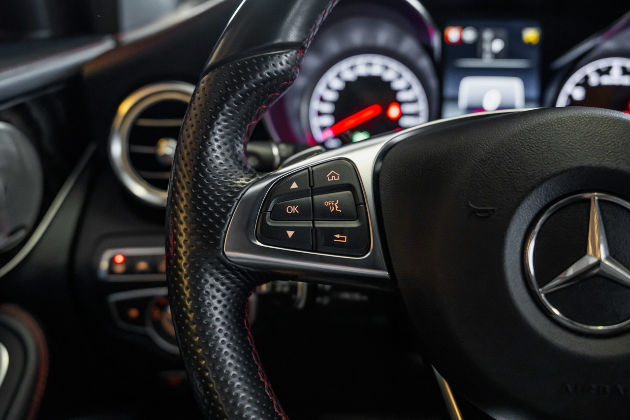 MERCEDES-BENZ GLC 43 AMG 4Matic 9G-Tronic-image-29