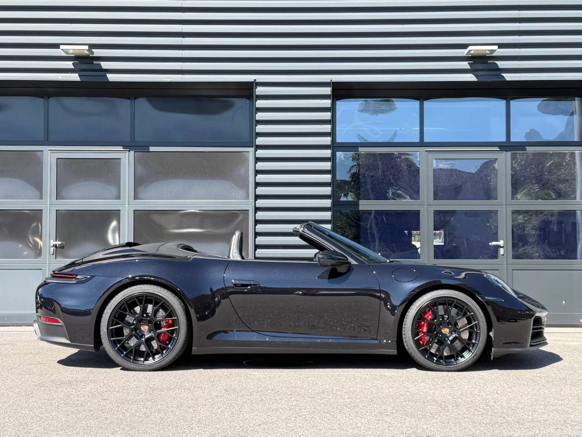 PORSCHE 911 Carrera 4S Cabriolet-image-7