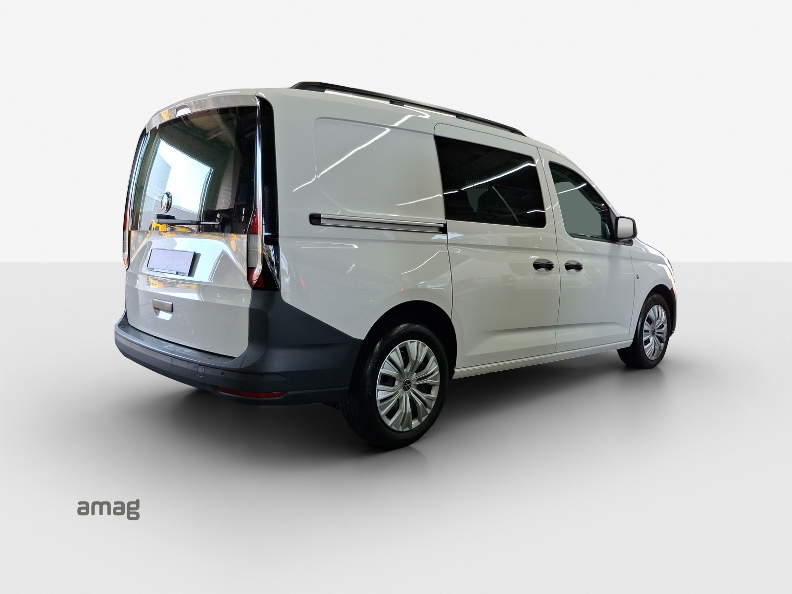 VW Caddy Cargo 2.0TDI Maxi 4Motion-image-4