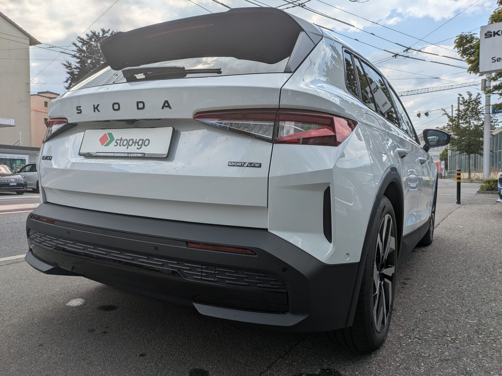 SKODA Elroq 85x Sportline 4x4-image-6
