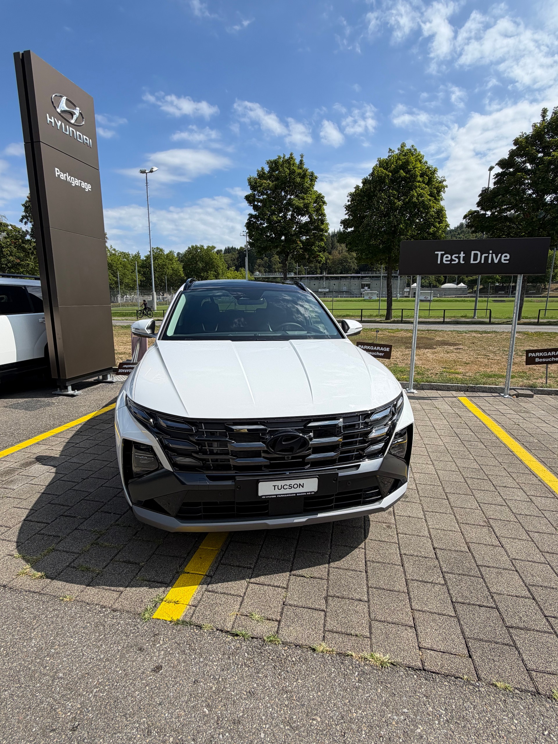 HYUNDAI Tucson 1.6 TGDI HEV Vertex Swiss Edition 4WD-image-4