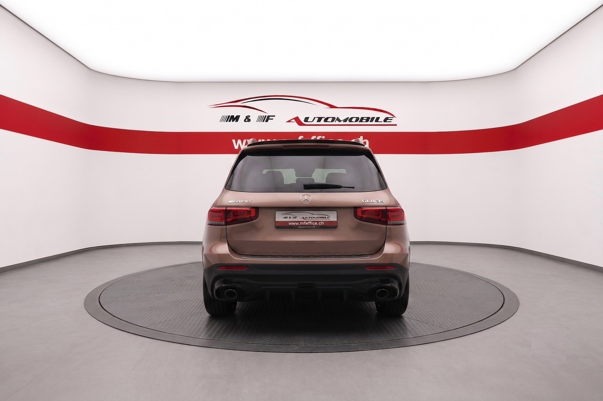 MERCEDES-BENZ GLB 35 AMG 4matic* 7 Sitze * CH FAHRZEUG *-image-4