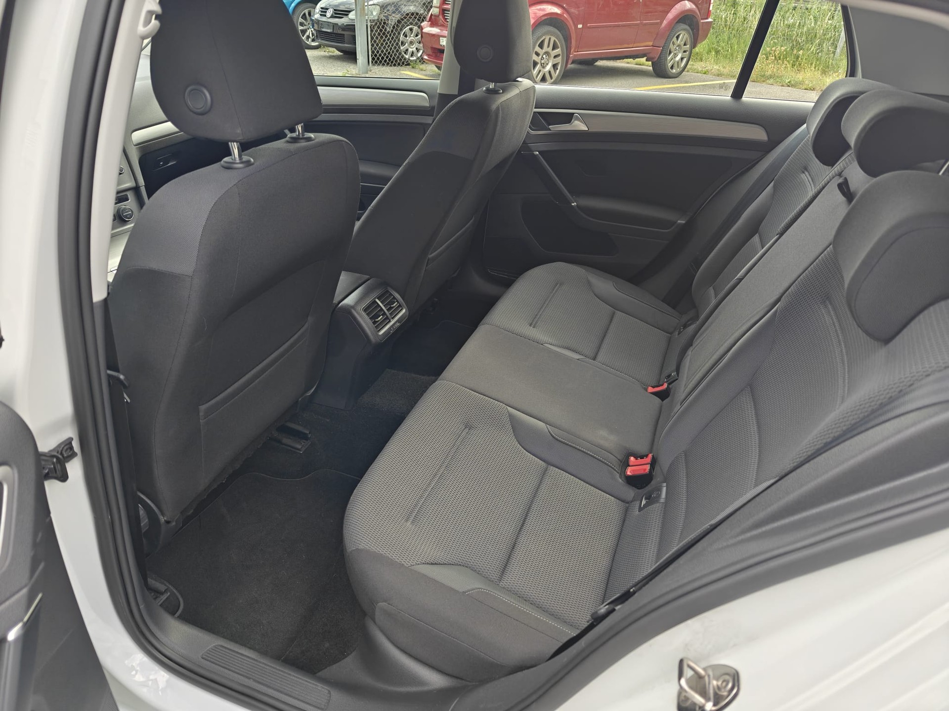 VW Golf 1.4 TSI Highline-image-9
