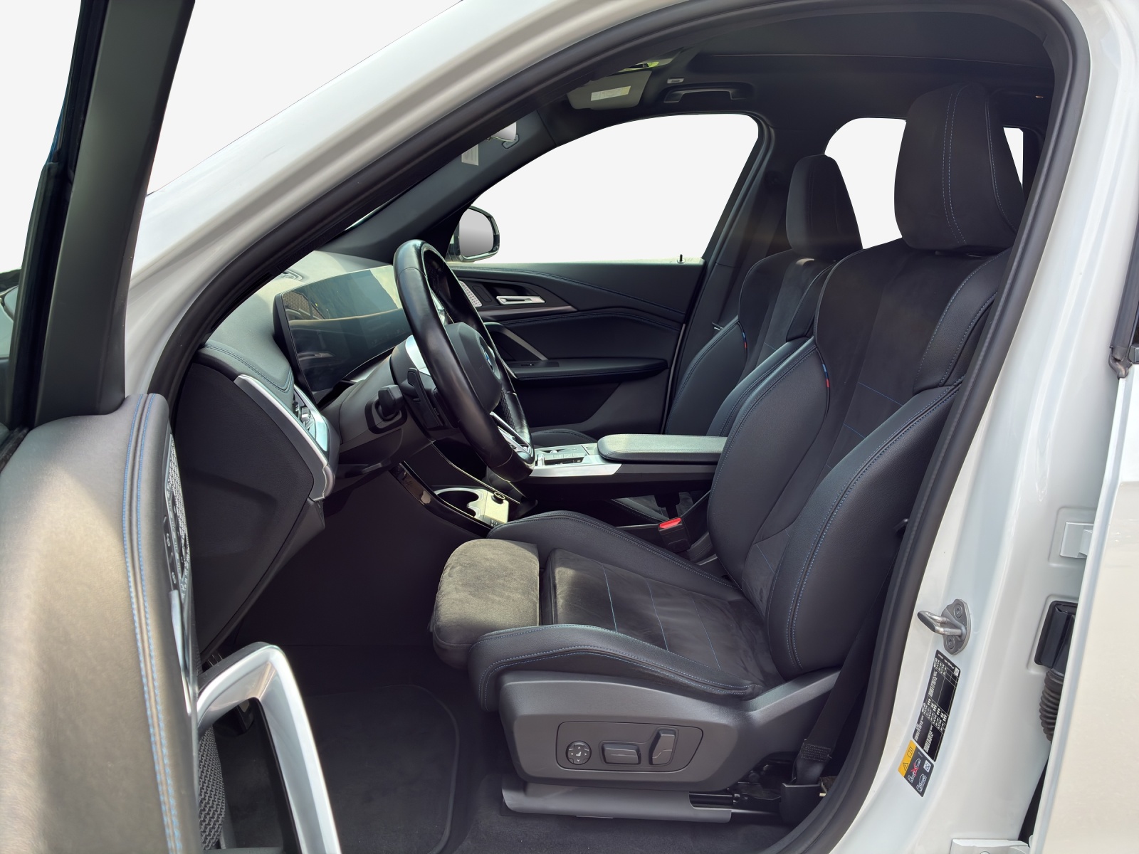 BMW X1 xDrive 30e M Sport-image-7