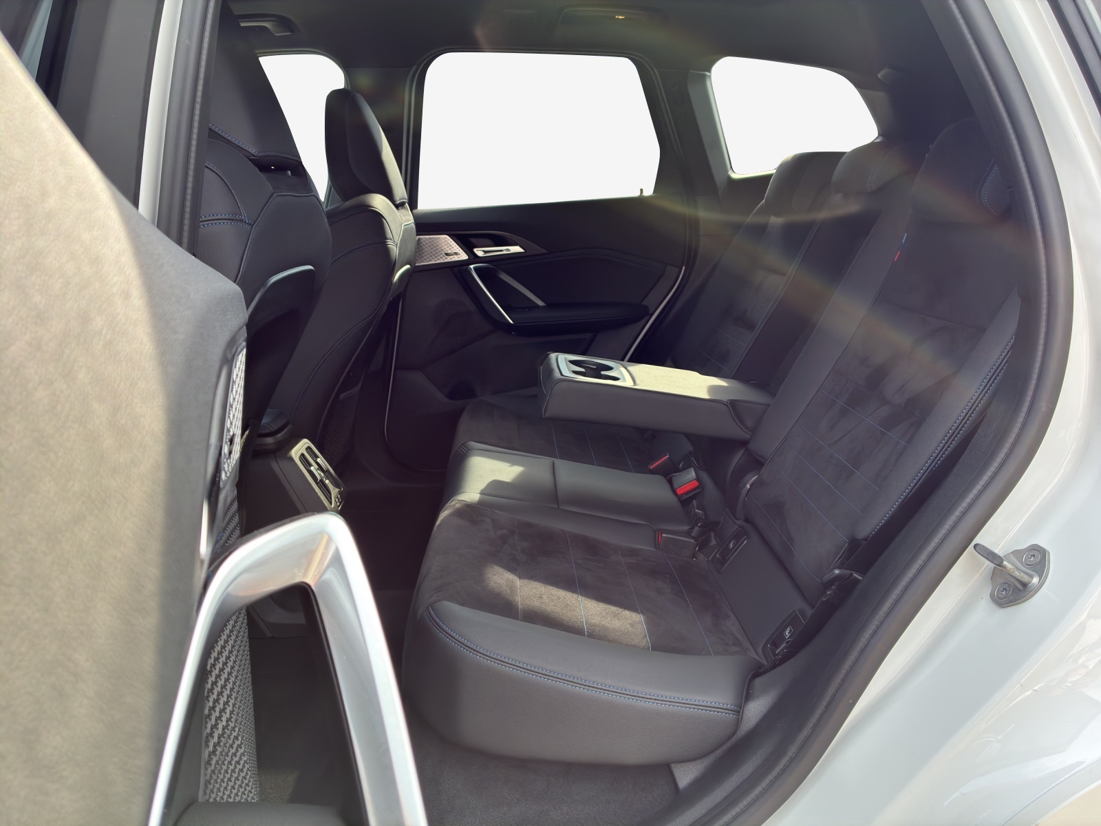 BMW X1 xDrive 30e M Sport-image-8