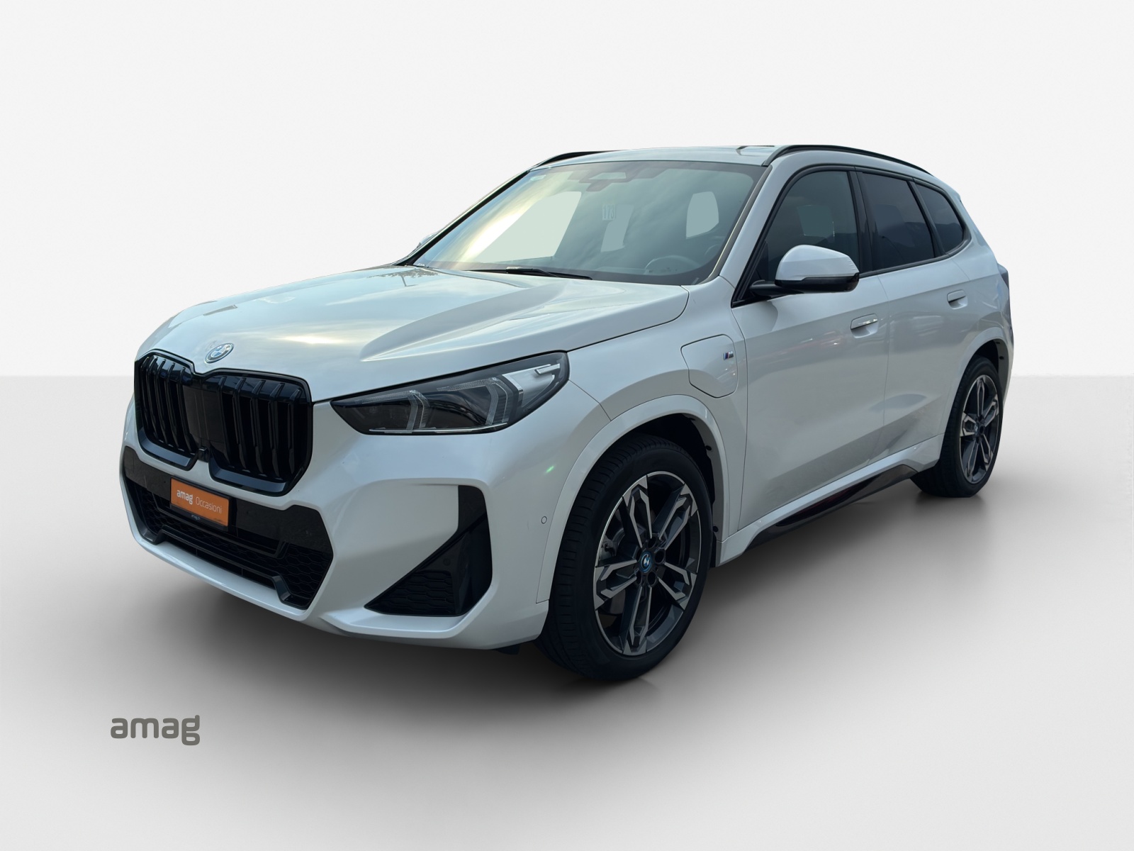 BMW X1 xDrive 30e M Sport-image-0