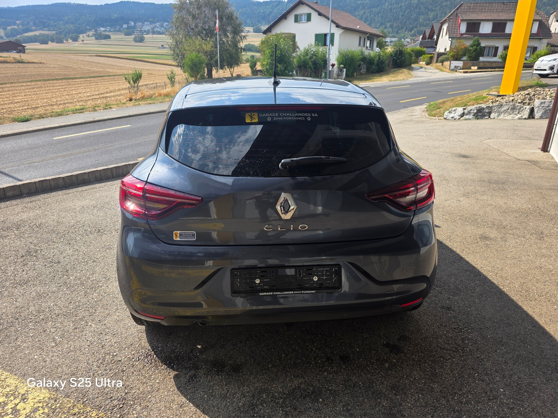 RENAULT Clio 1.0 Zen-image-3