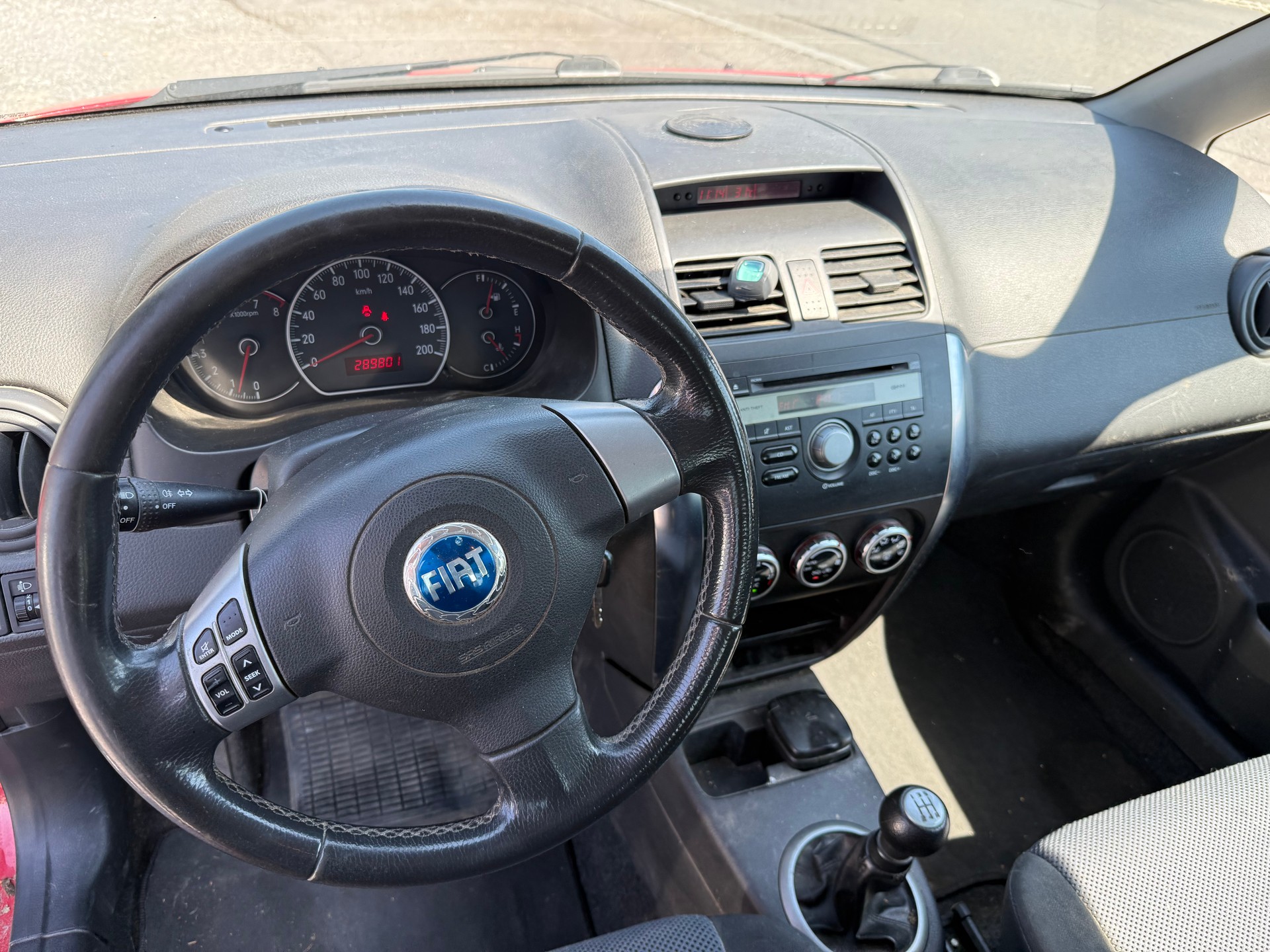 FIAT Sedici 1.6 4WD Dynamic-image-10