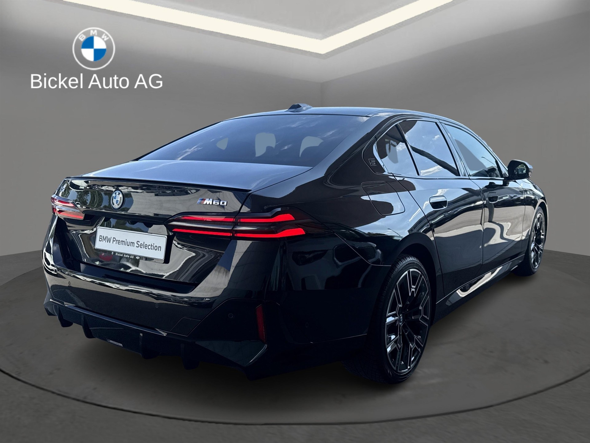 BMW i5 M60 xDrive M Sport Pro-image-2
