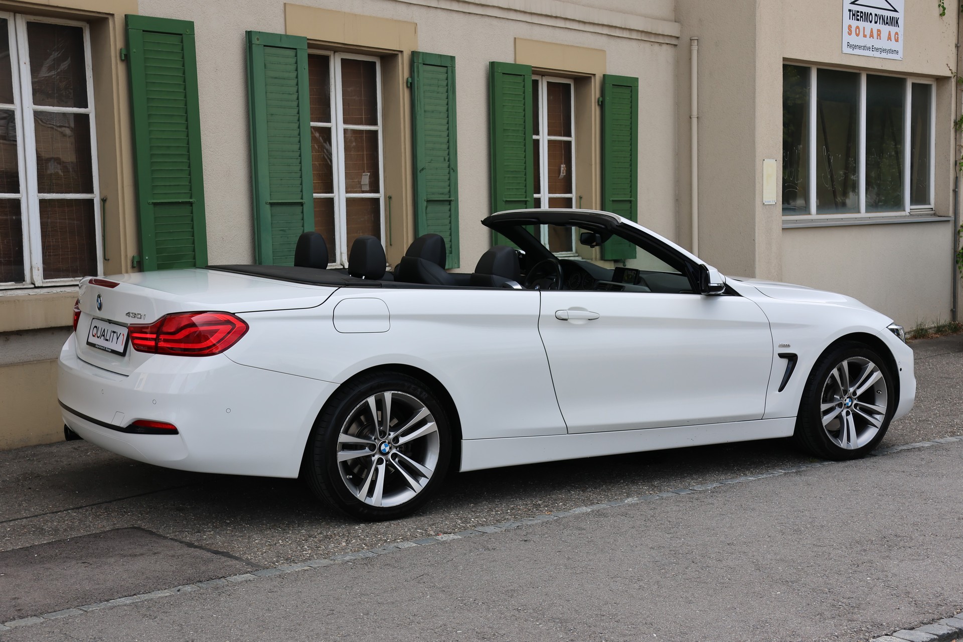 BMW 430i Cabriolet xDrive Sport Line Steptronic-image-6