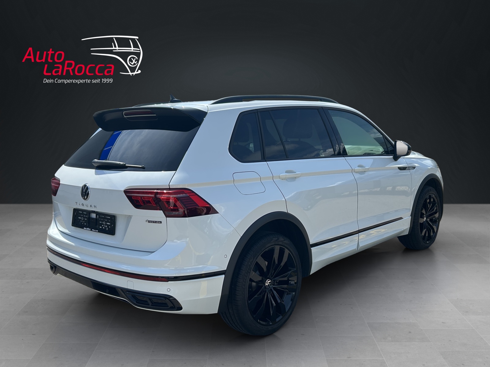VW Tiguan 2.0TSI R-Line 4Motion DSG-image-4