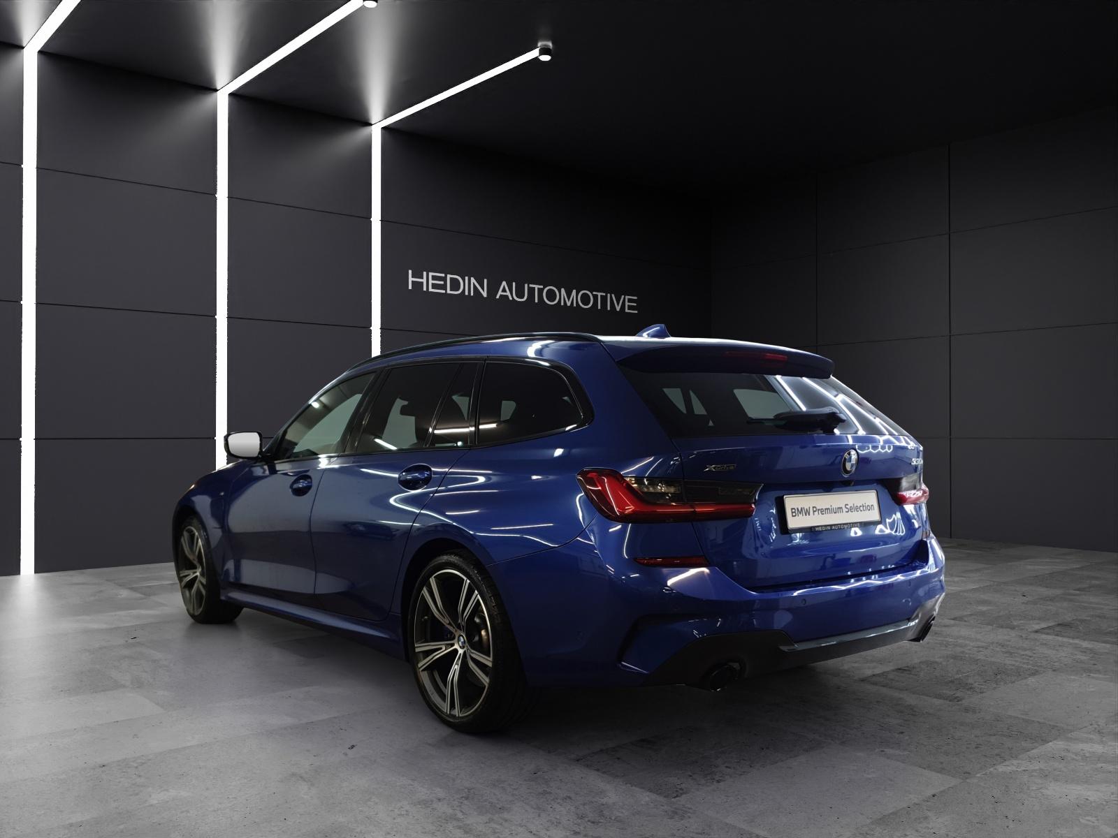 BMW 330e xDrive Touring-image-2