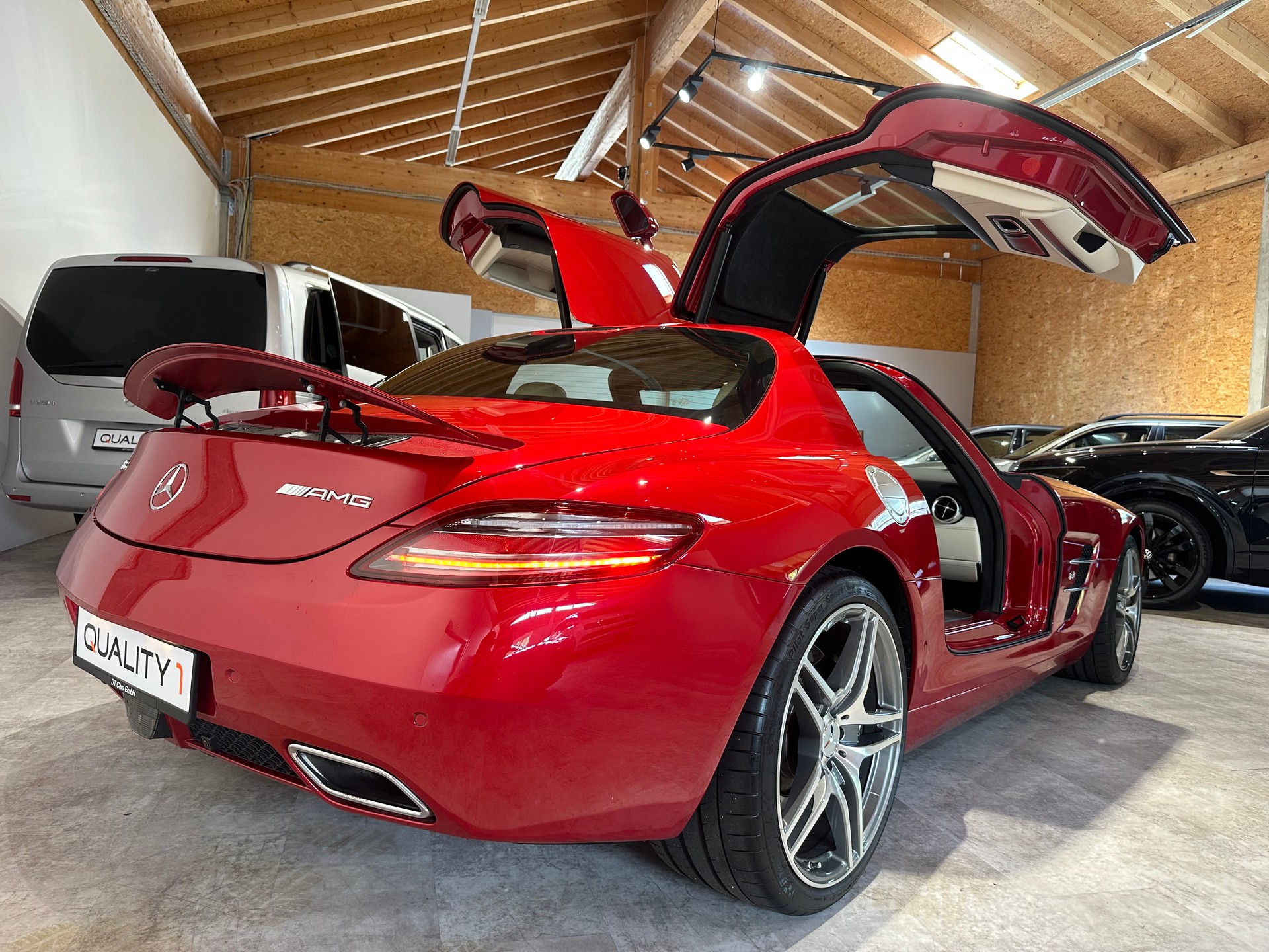 MERCEDES-BENZ SLS 63 AMG Speedshift / Originalzustand-image-9