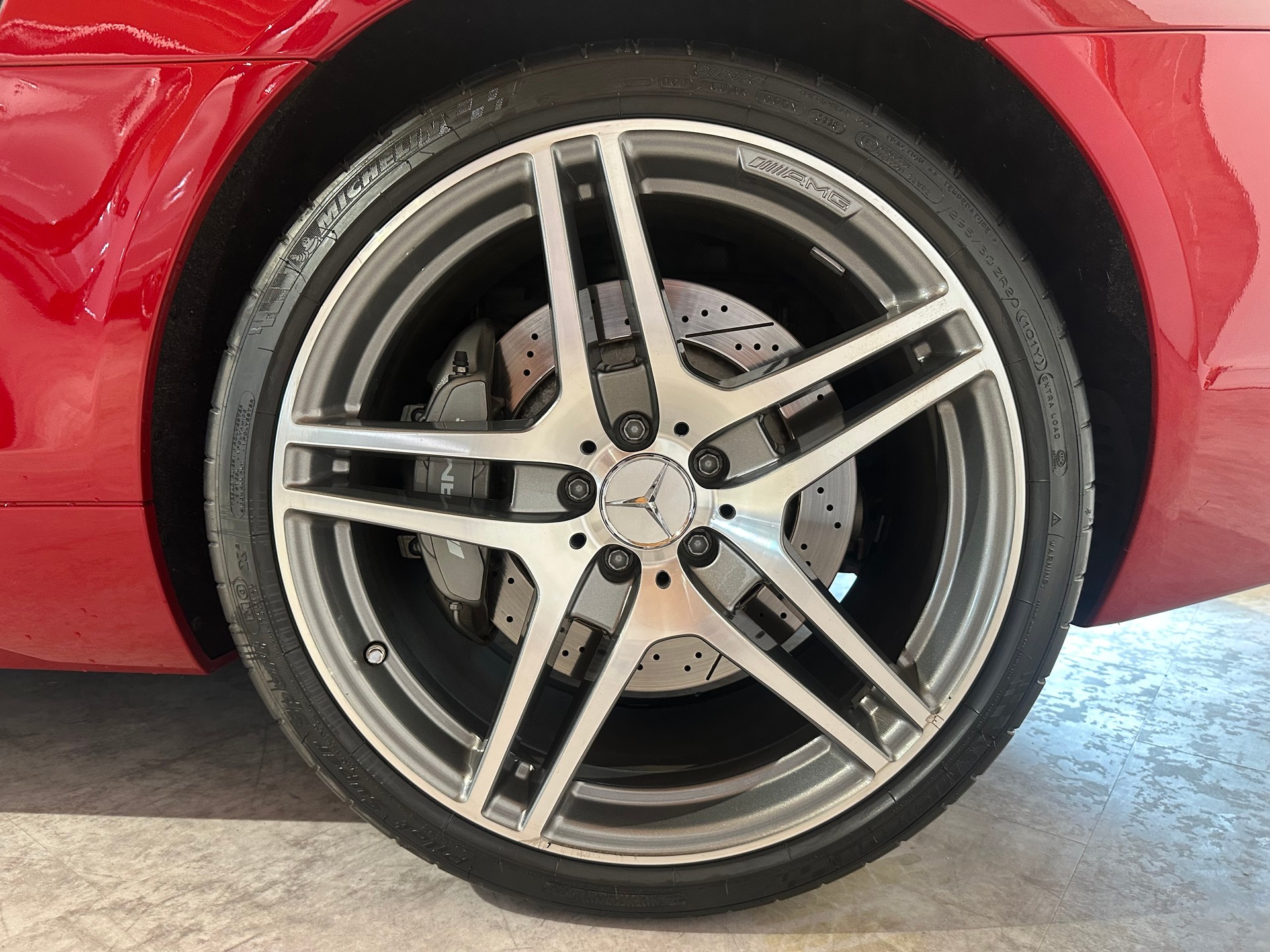 MERCEDES-BENZ SLS 63 AMG Speedshift / Originalzustand-image-26