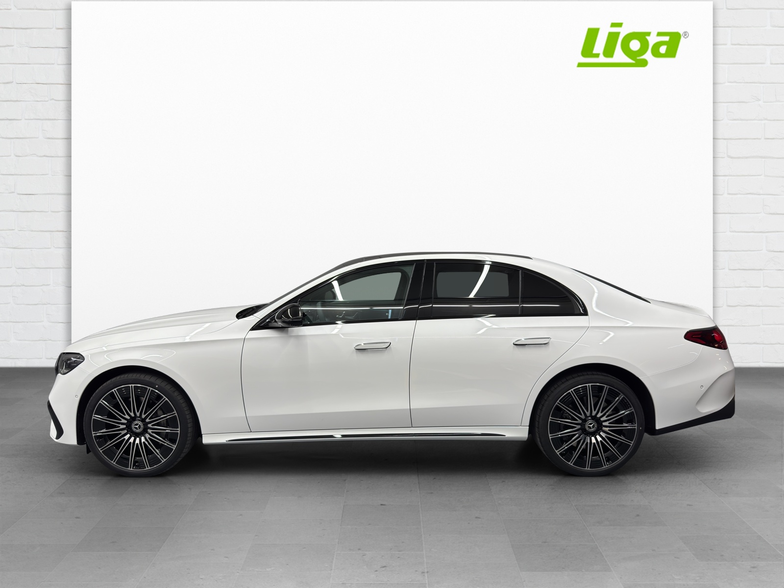 MERCEDES-BENZ E 450 d AMG Line 4Matic-image-0