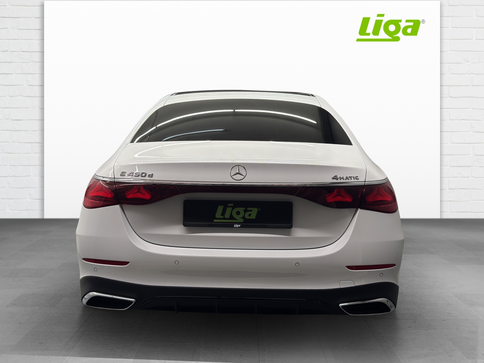 MERCEDES-BENZ E 450 d AMG Line 4Matic-image-4